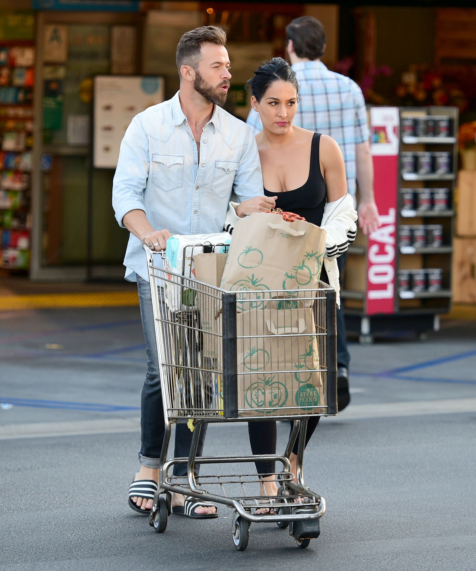 Nikki Bella Sexy 008