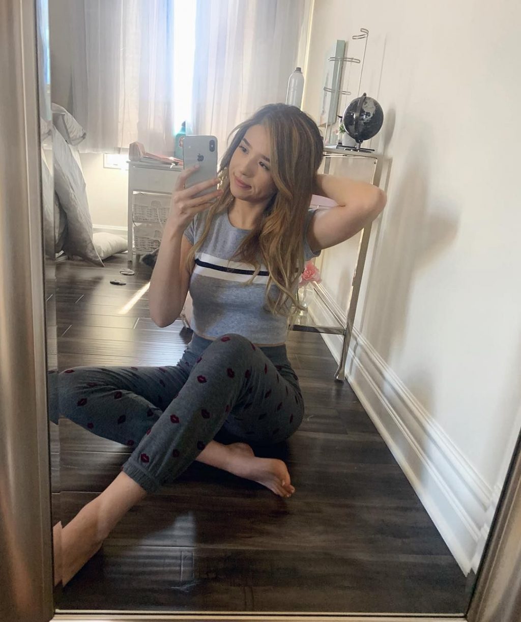 Pokimane Sexy Thefappeningblog Com 15 1024x1222