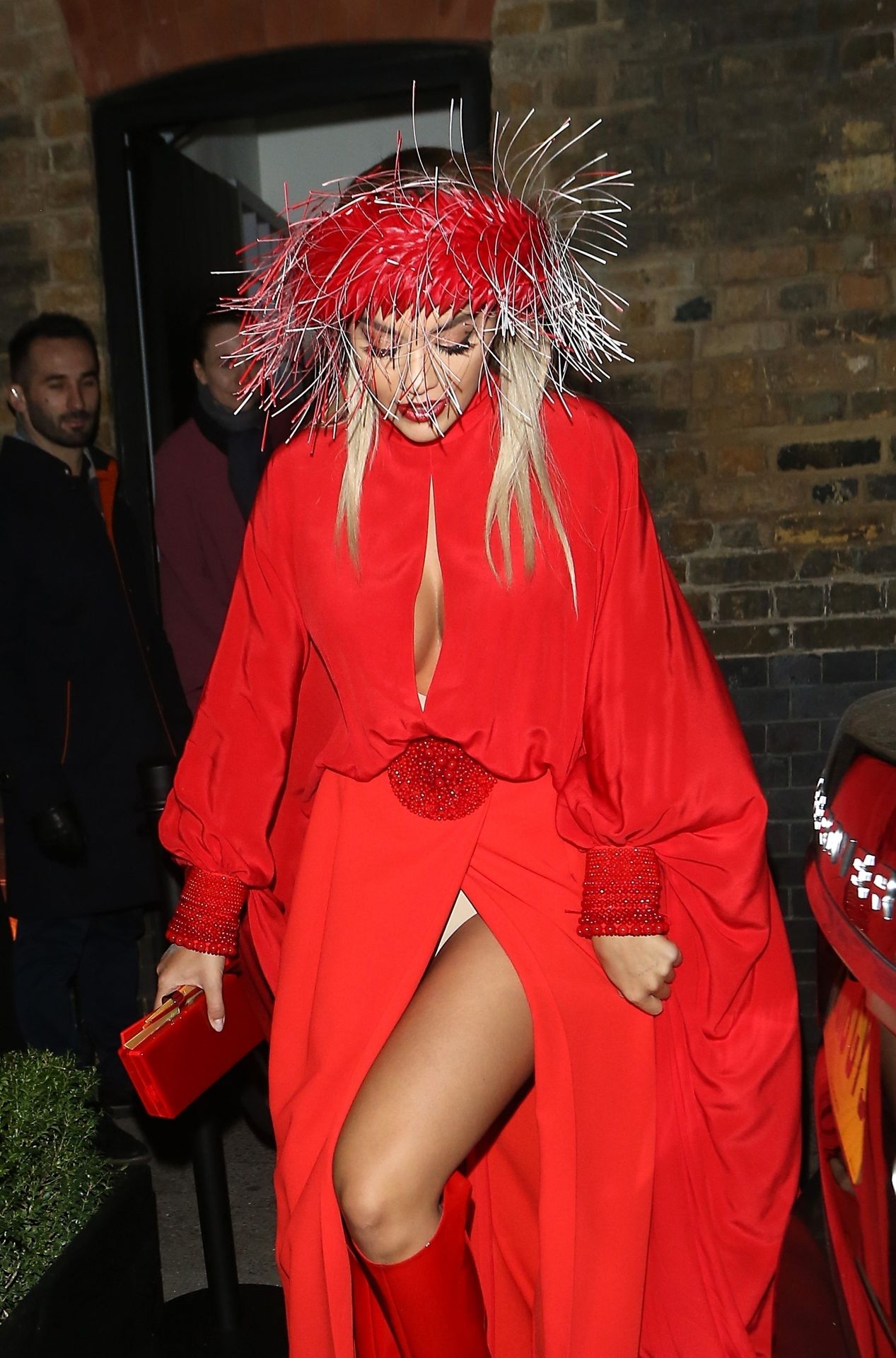 Rita Ora Upskirt & Cleavage 033