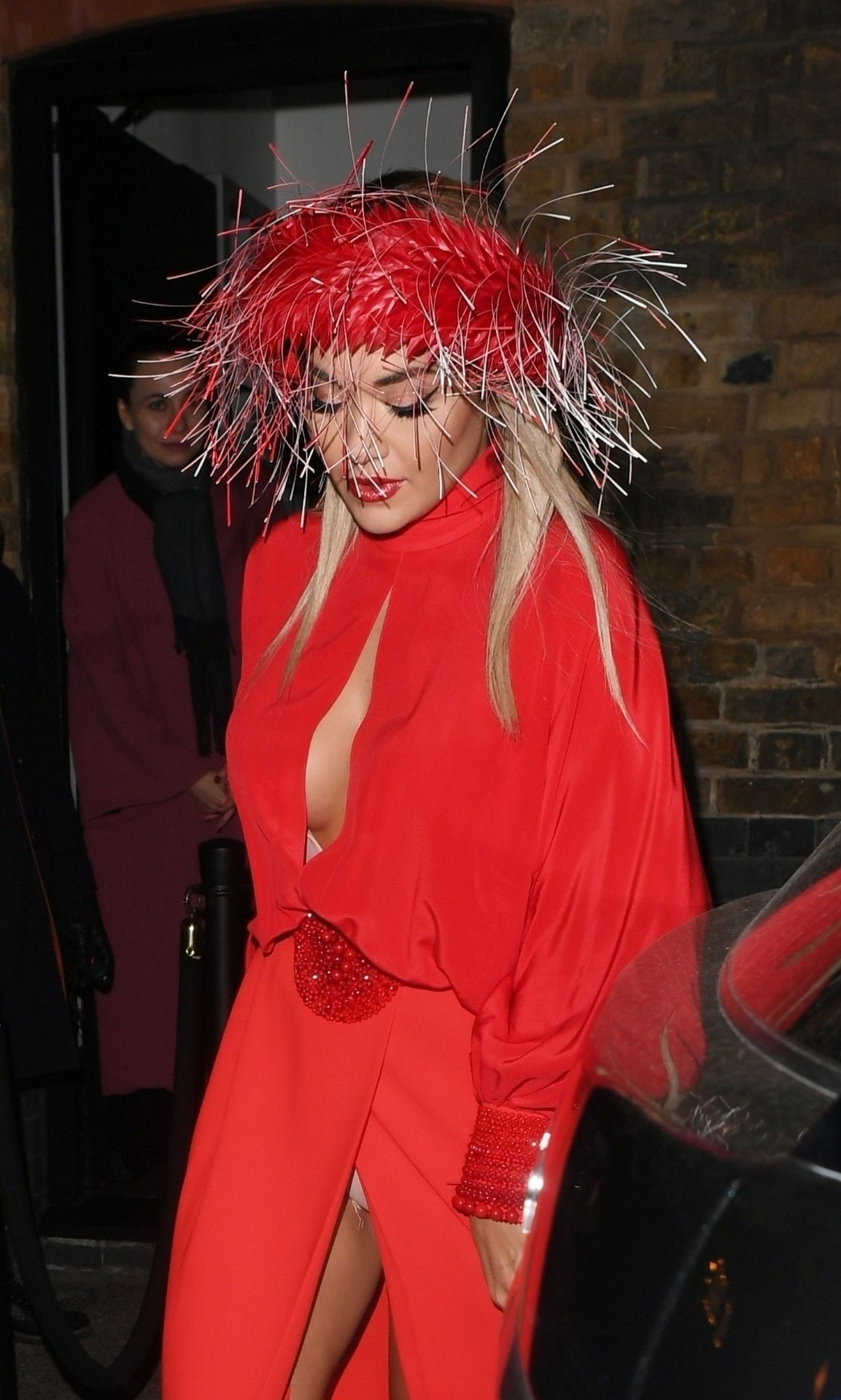 Rita Ora Upskirt & Cleavage 008