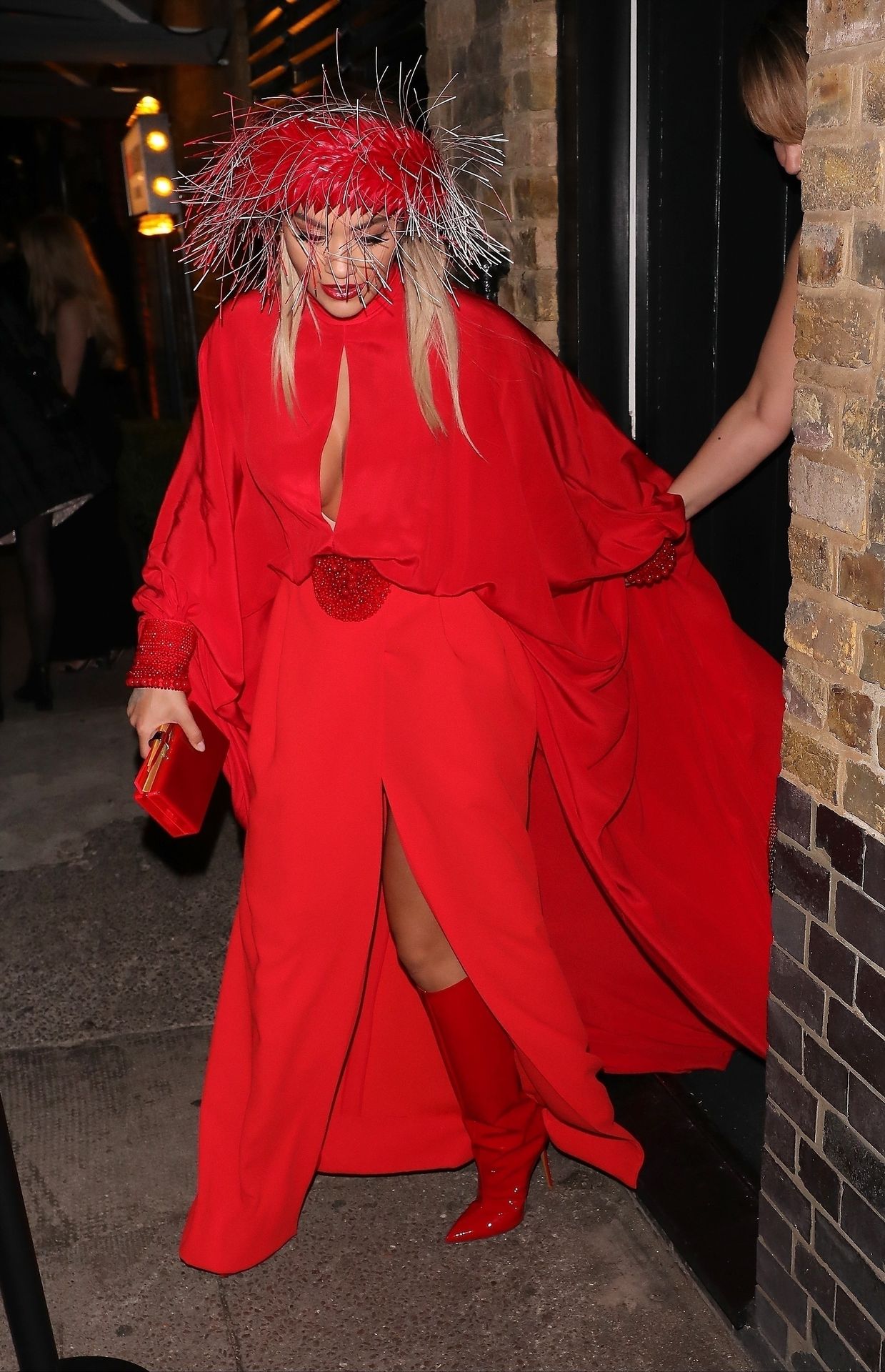 Rita Ora Upskirt & Cleavage 078