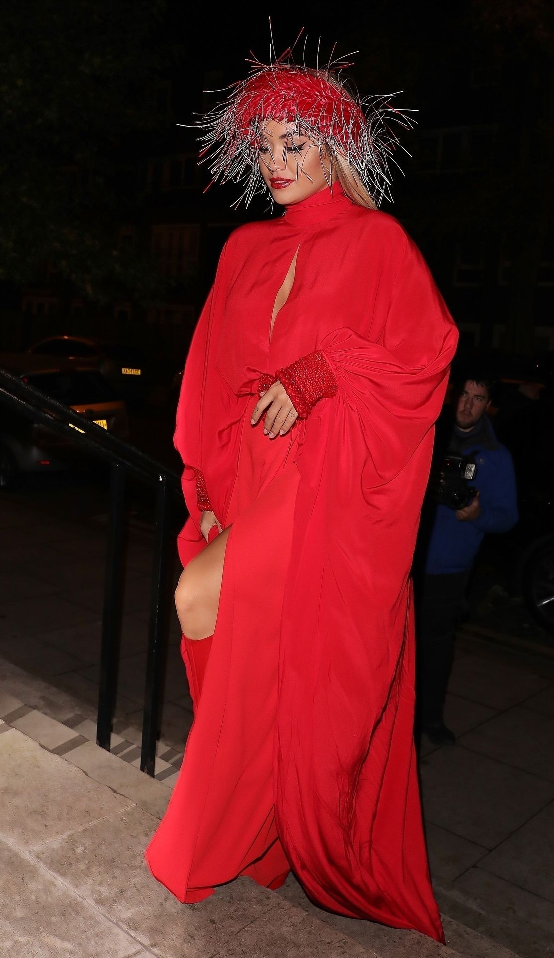 Rita Ora Upskirt & Cleavage 083