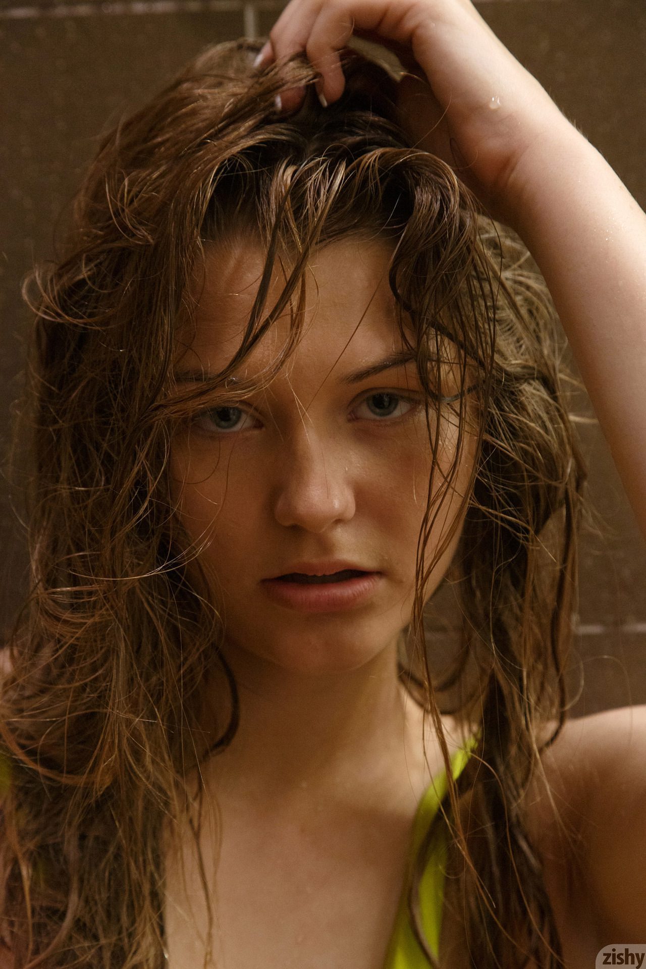 Ursula Hall The Hall Raiser Zishy (9)