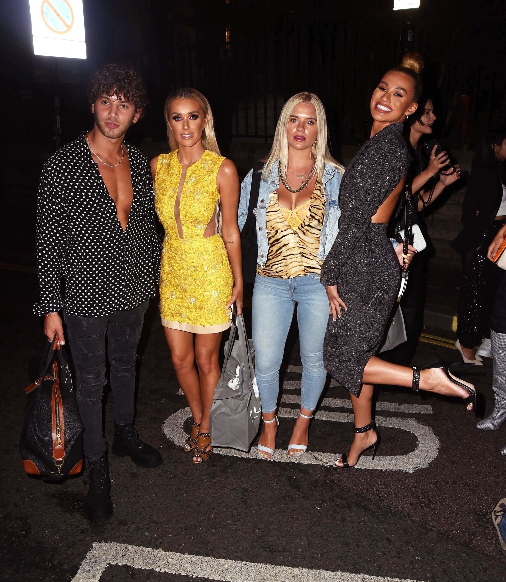 Laura Anderson Sexy 0010