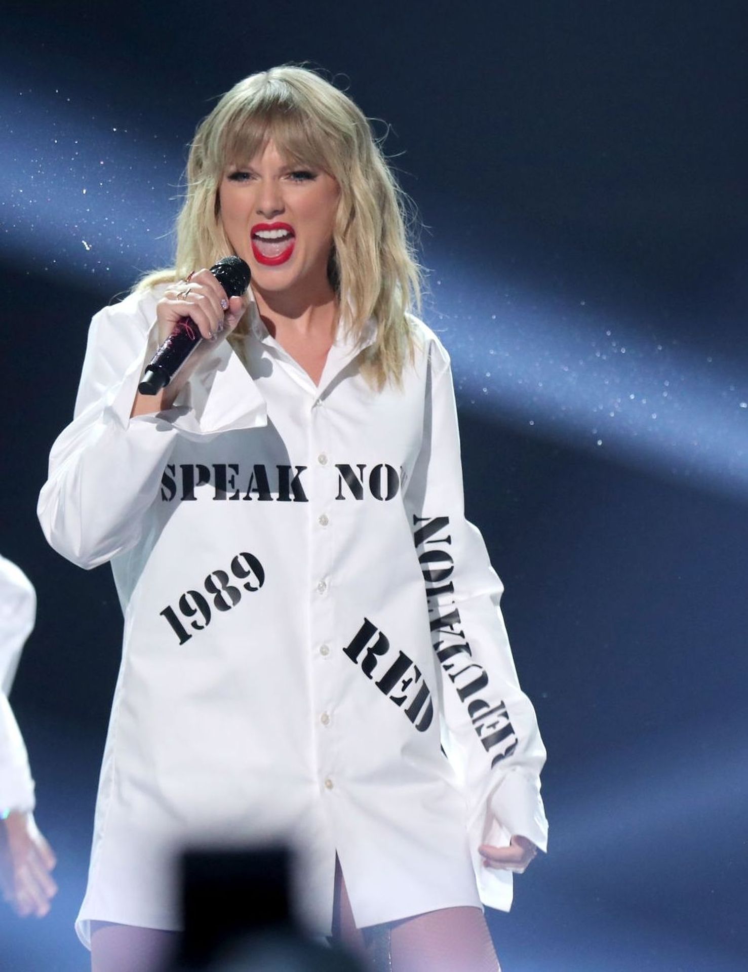 Taylor Swift Sexy 0039