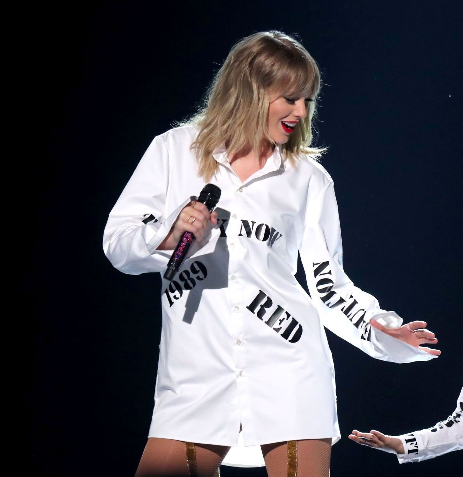 Taylor Swift Sexy 0043