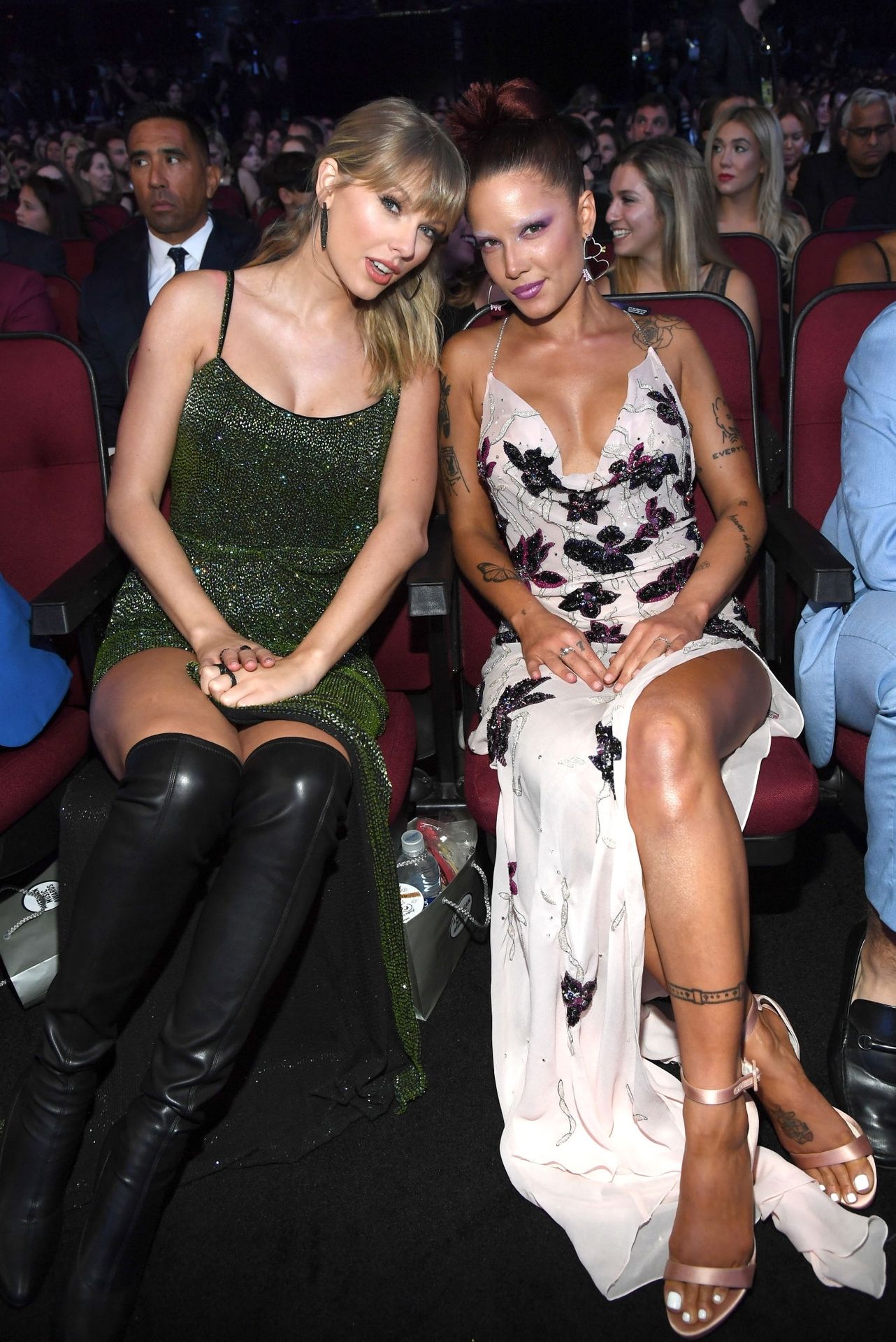 Taylor Swift Sexy 0062