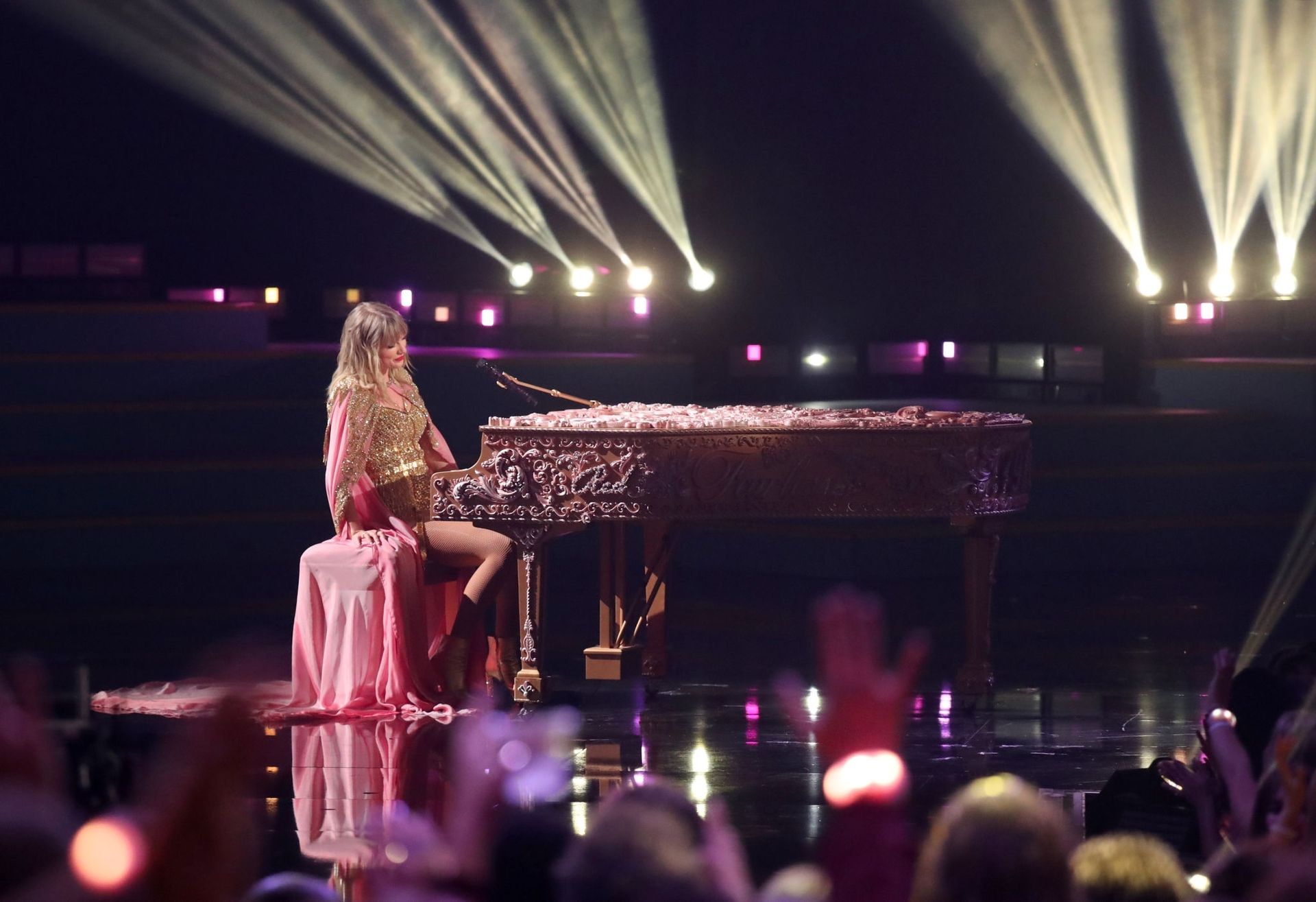 Taylor Swift Sexy 0066