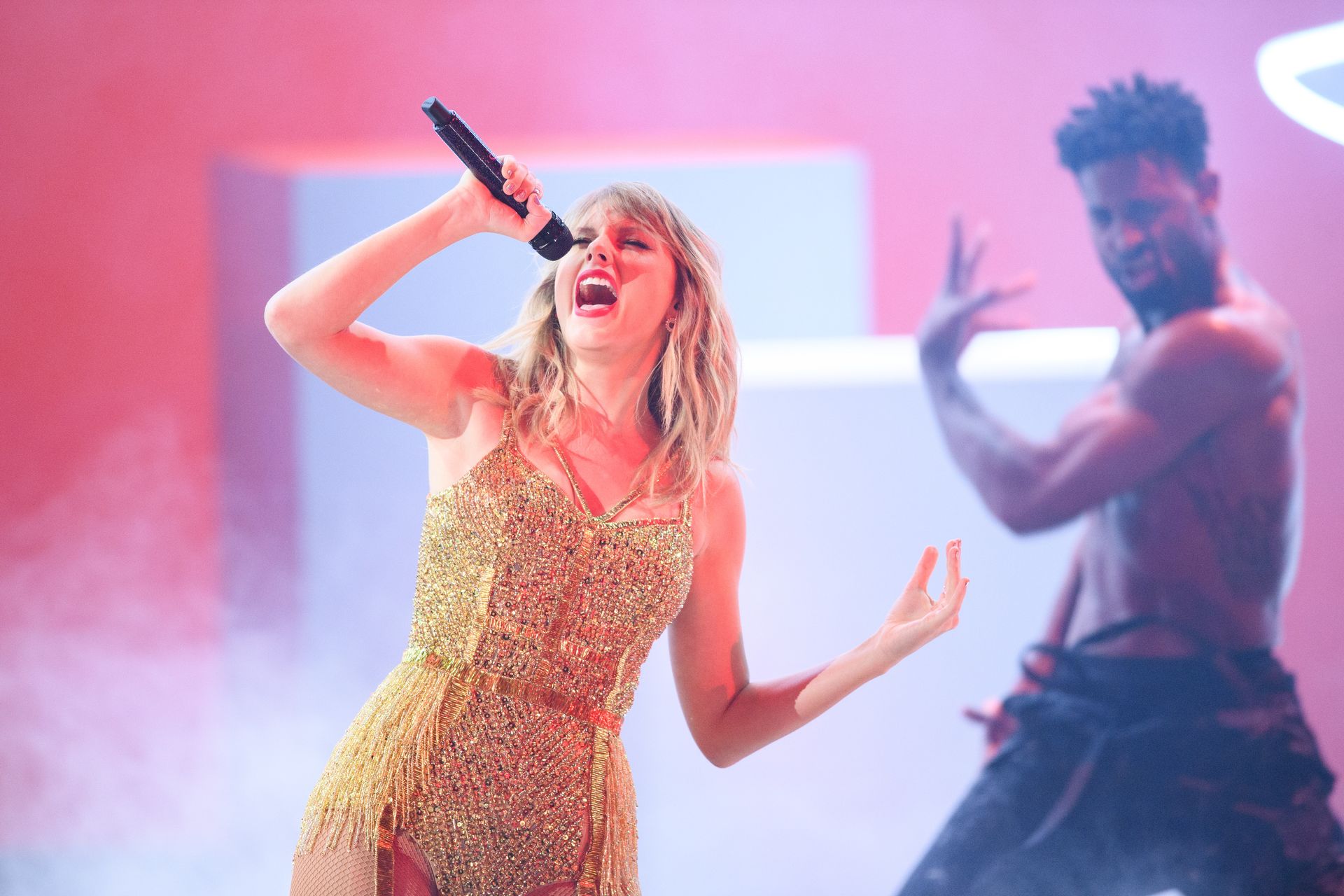 Taylor Swift Sexy 0093