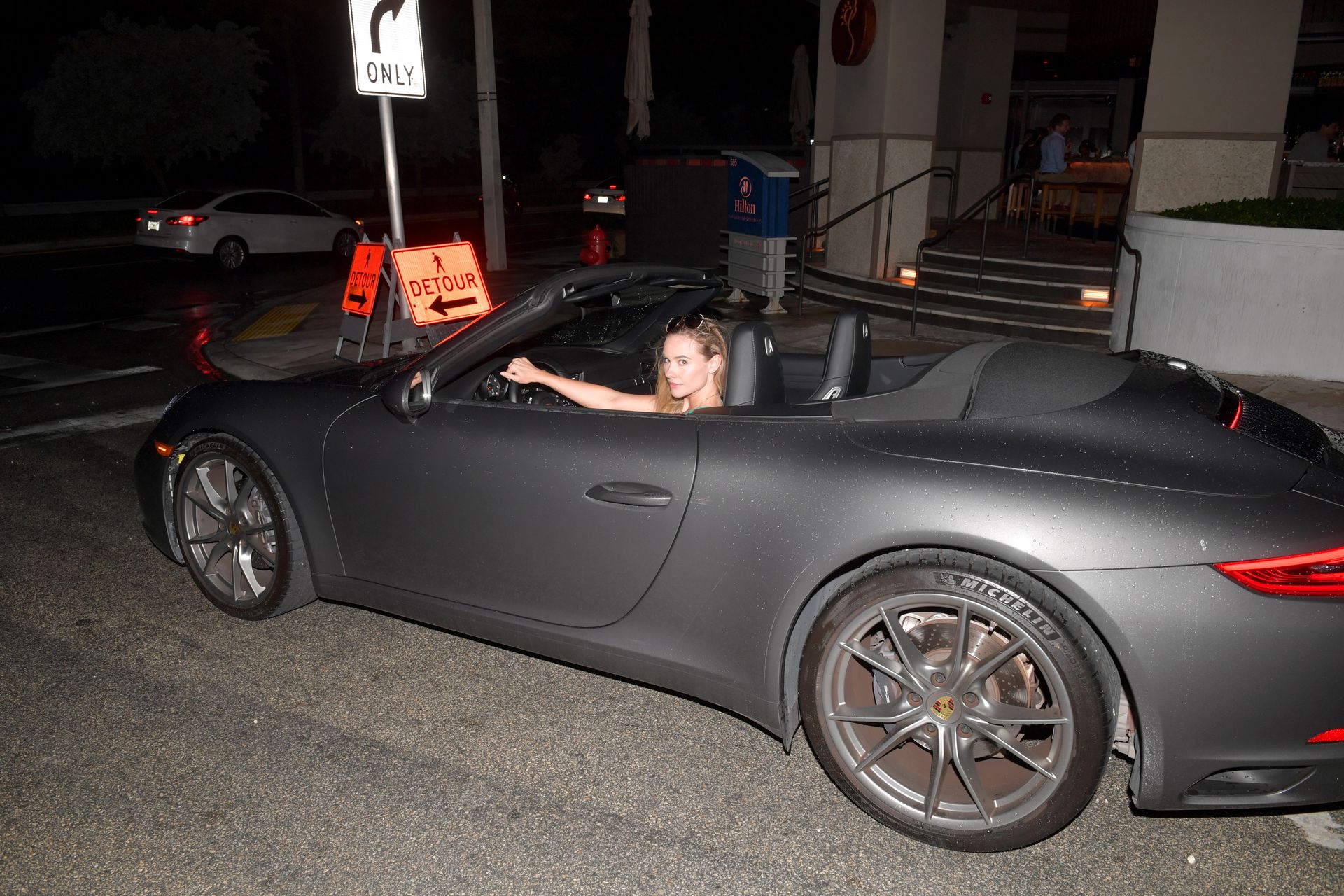 Addie Andrews Sexy 022