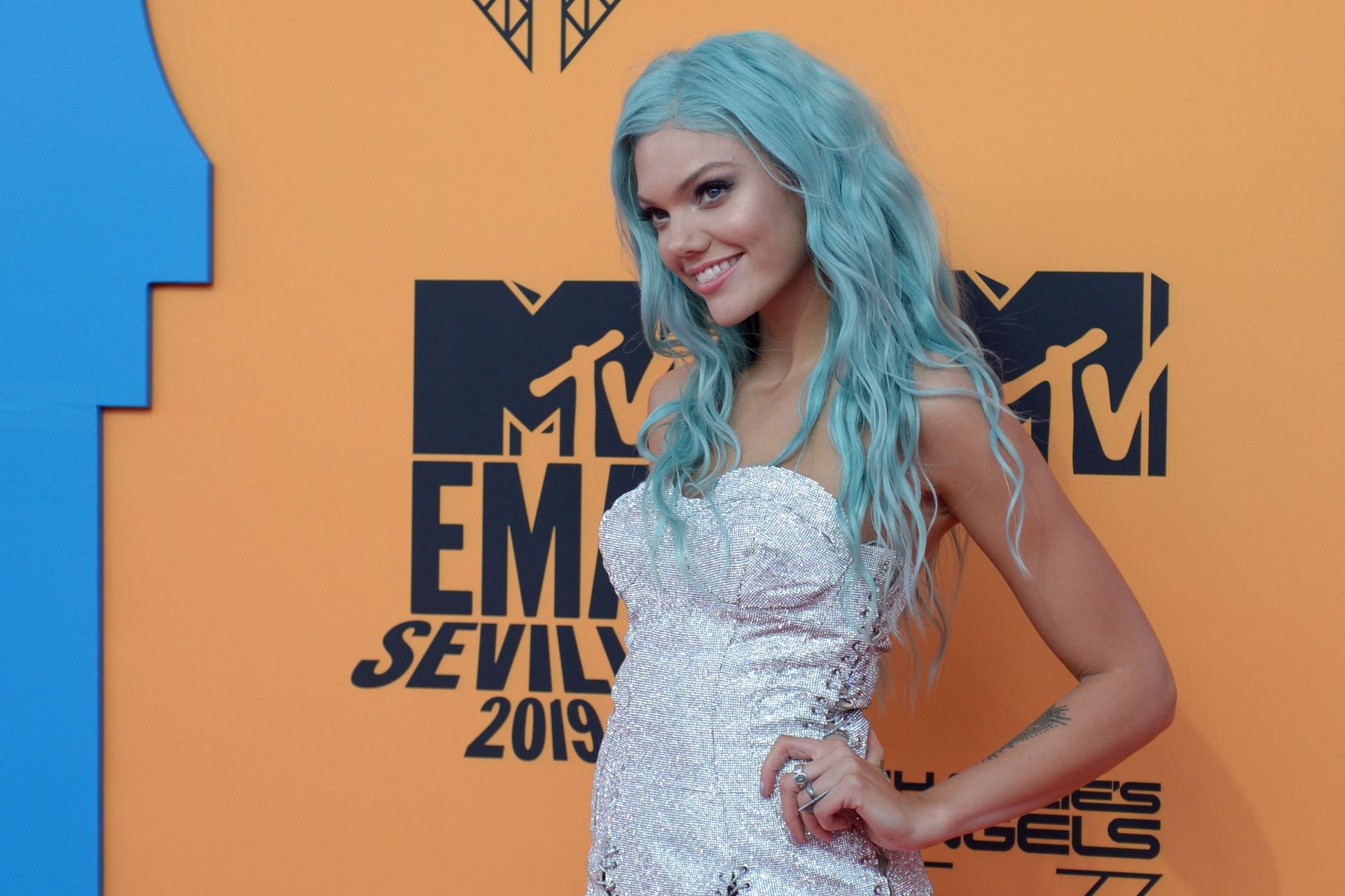 Becca Dudley Sexy 004