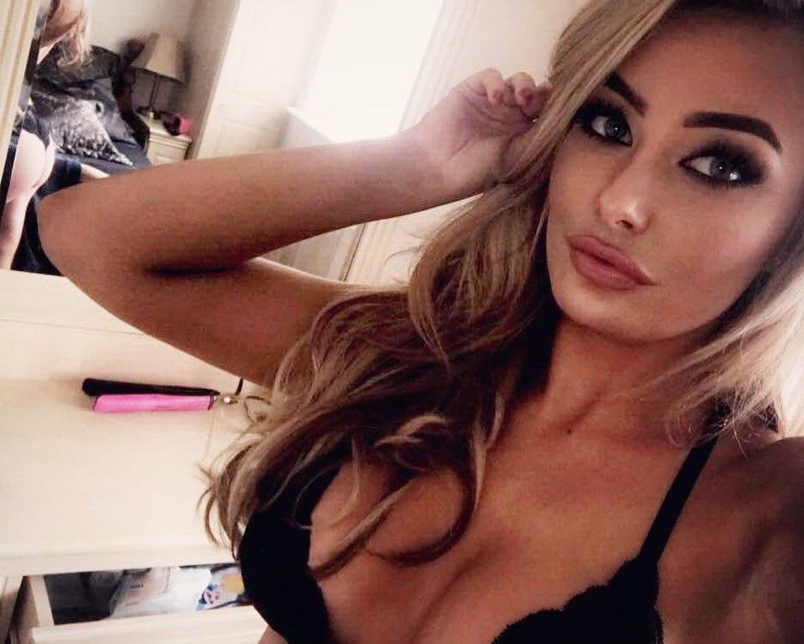 Chloe Crowhurst Upskirt & Sexy 0012