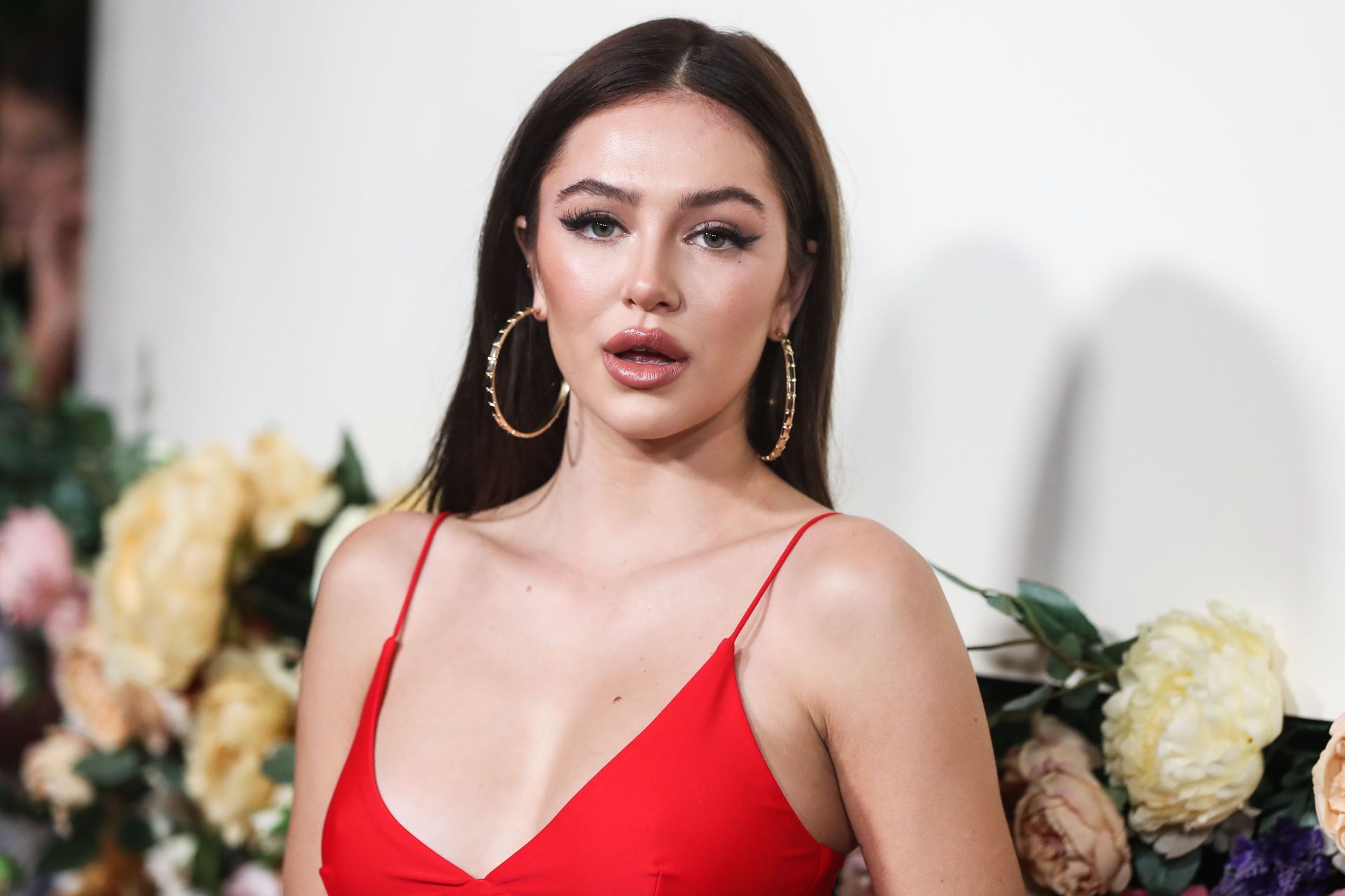 Delilah Belle Hamlin Sexy 0040