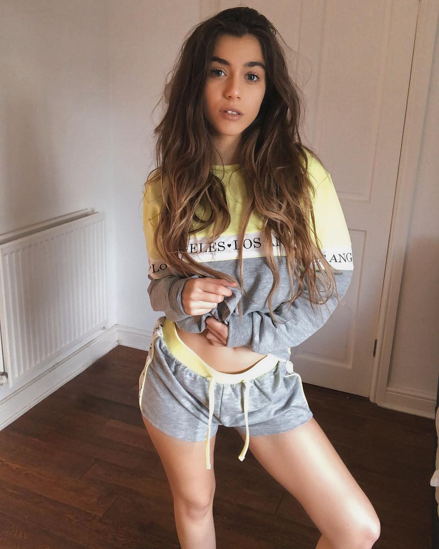 Ffion Holly James Nude & Sexy 026