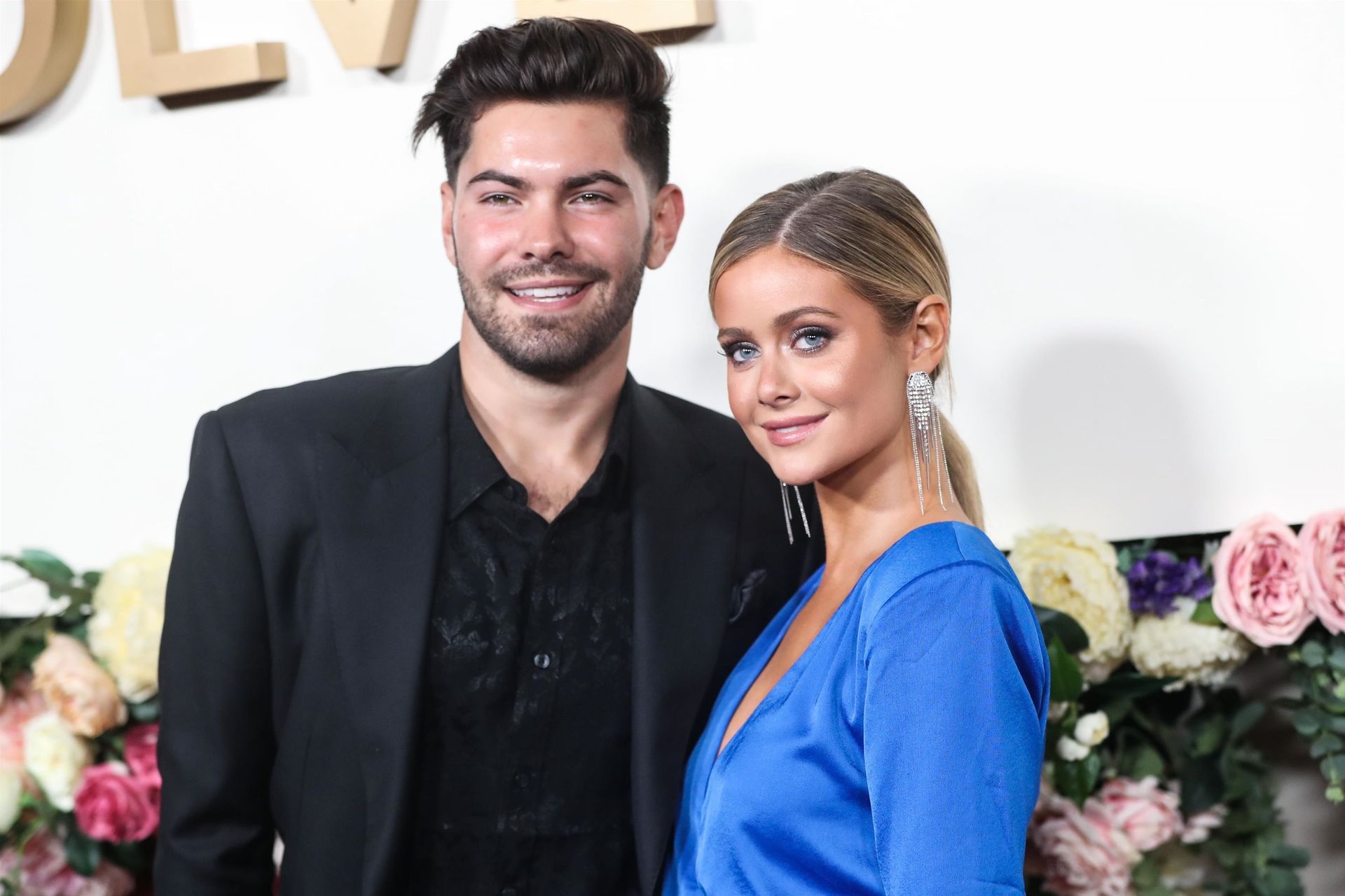 Hannah Godwin Sexy 0002