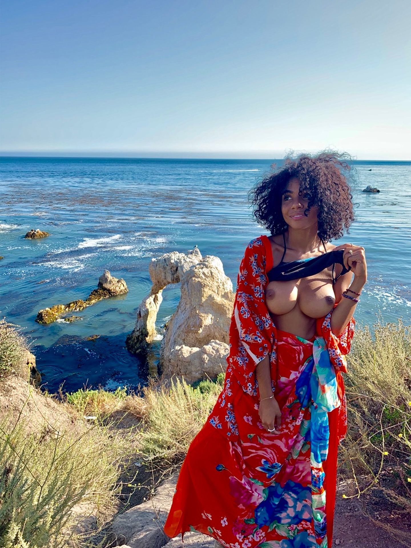 Helayna Marie Nude & Sexy 0021