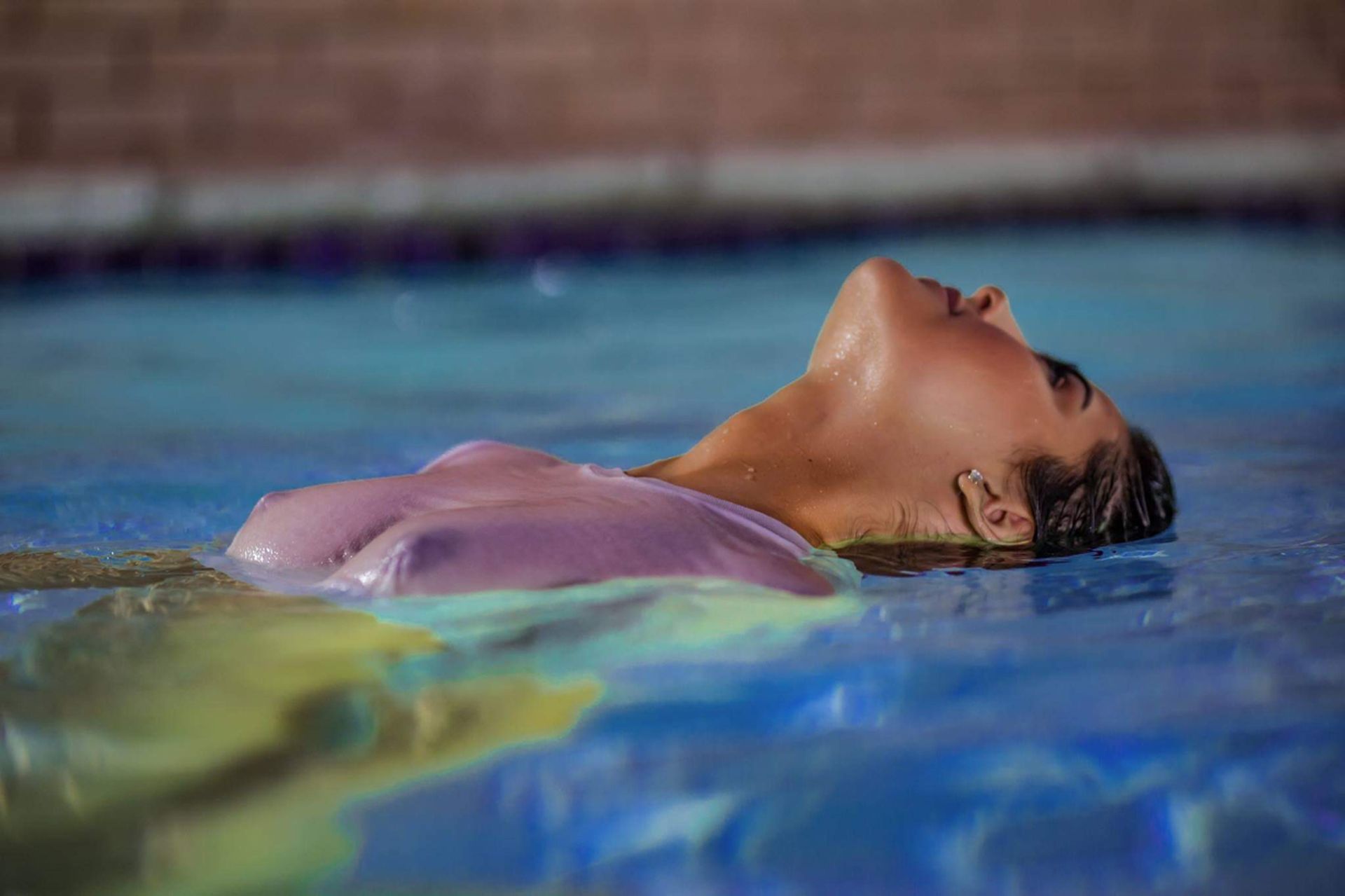 Lauren Victoria Nude & Sexy 0034