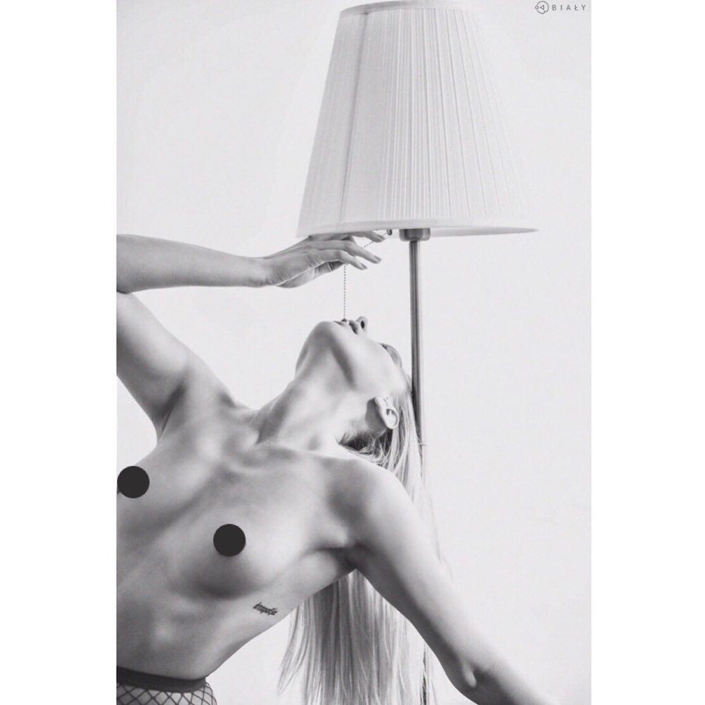 Lena Bednarska Nude & Sexy 0133