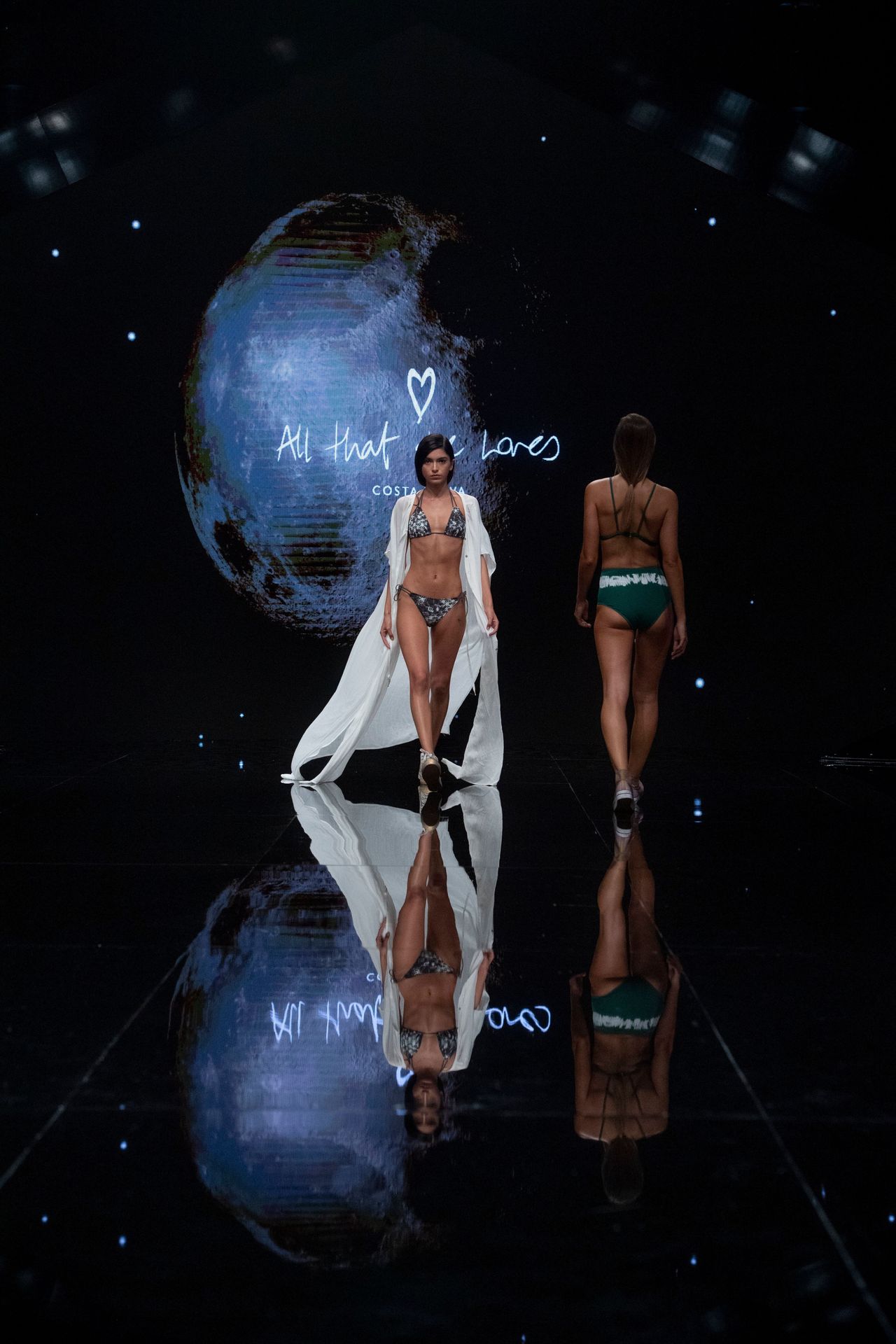 Lucia Rivera Sexy 0058