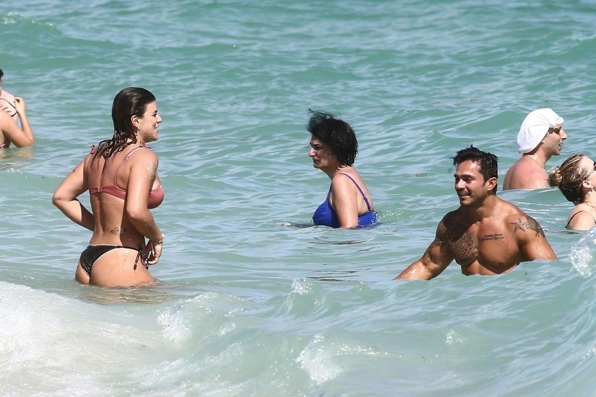 Macarena Velez Montoya Sexy 003