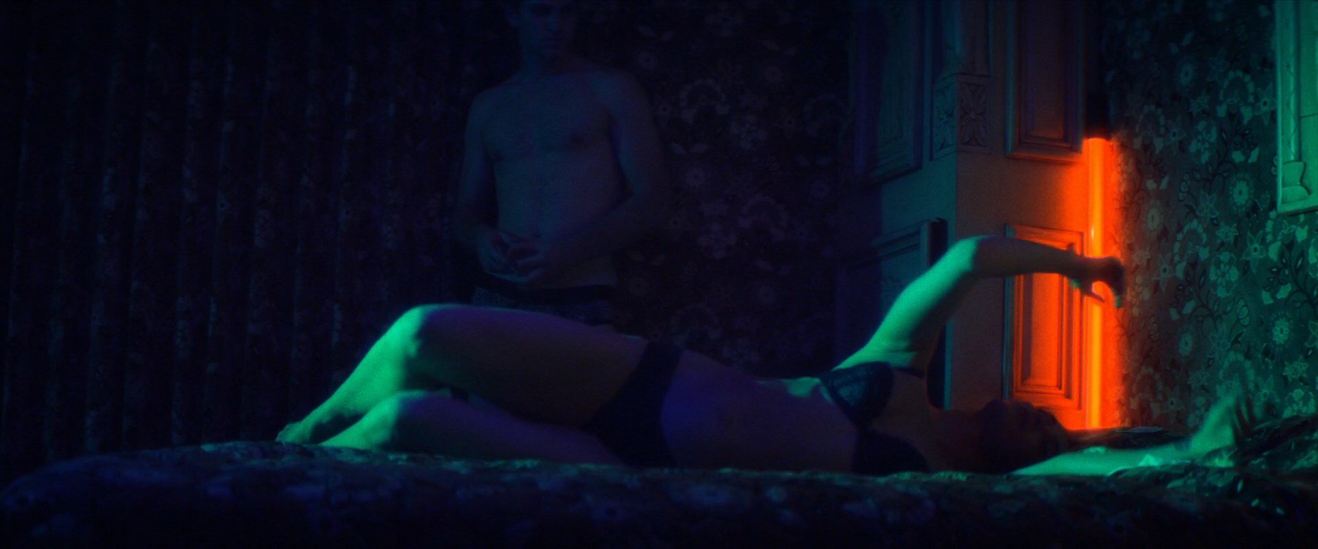 Megan Fox Hot – Zeroville 0014