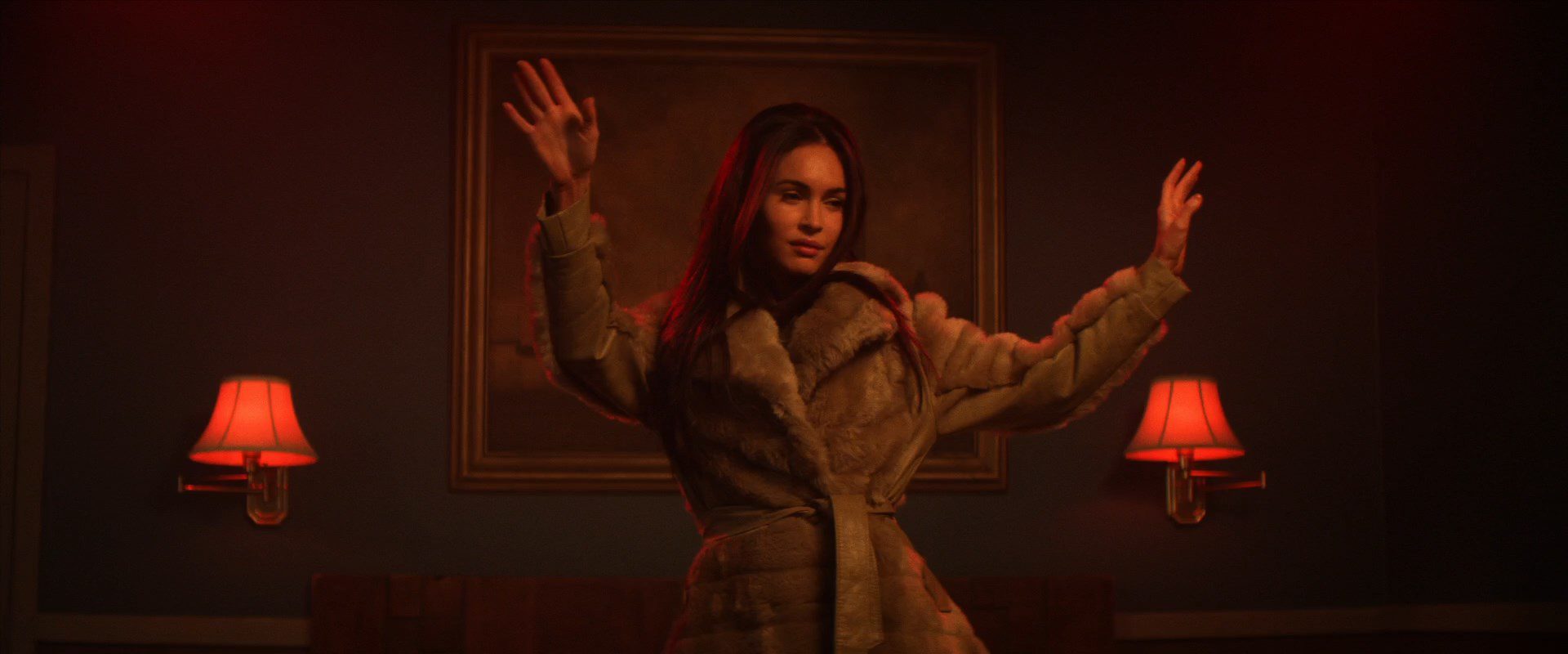 Megan Fox Hot – Zeroville 0003