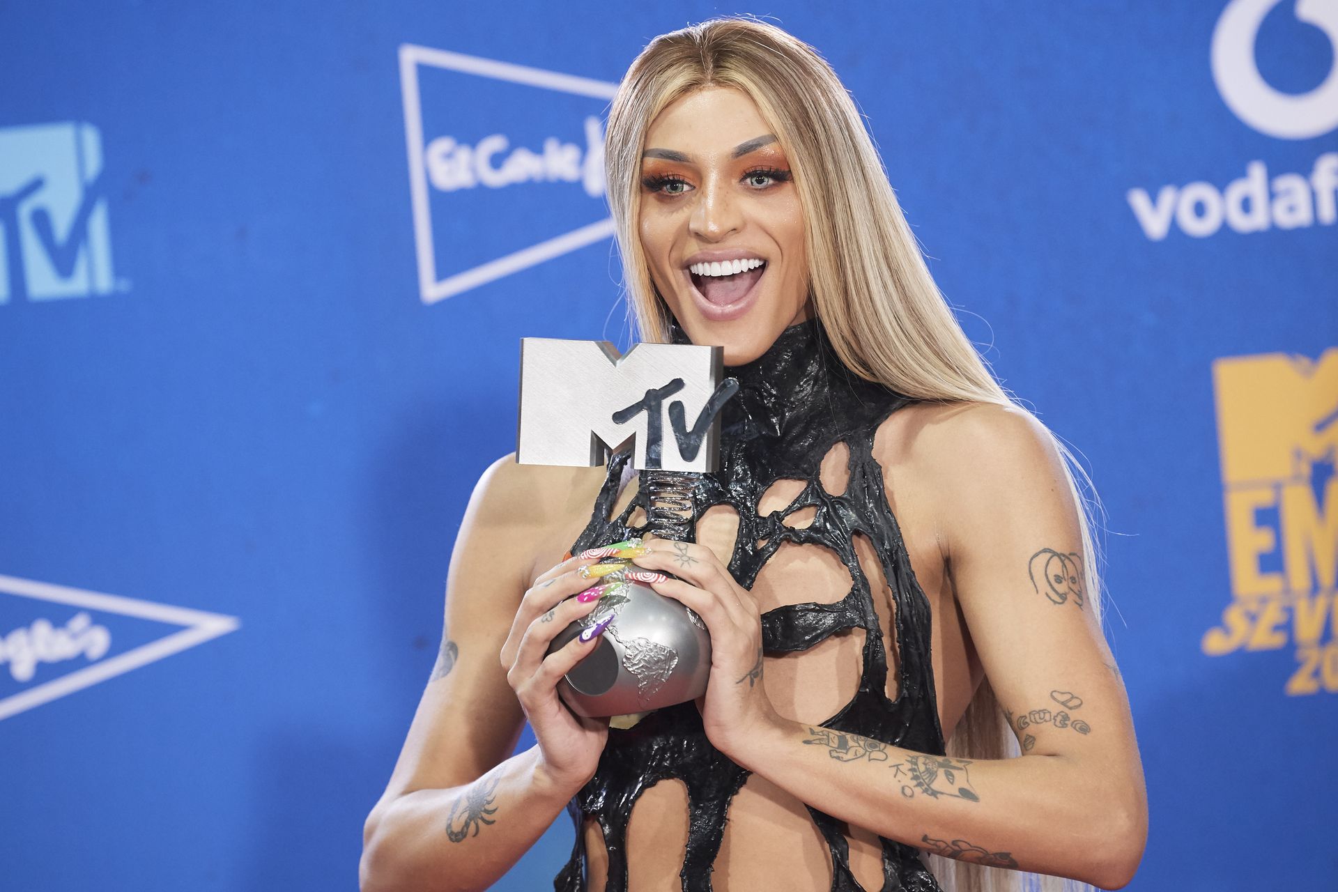 Pabllo Vittar Hot 005