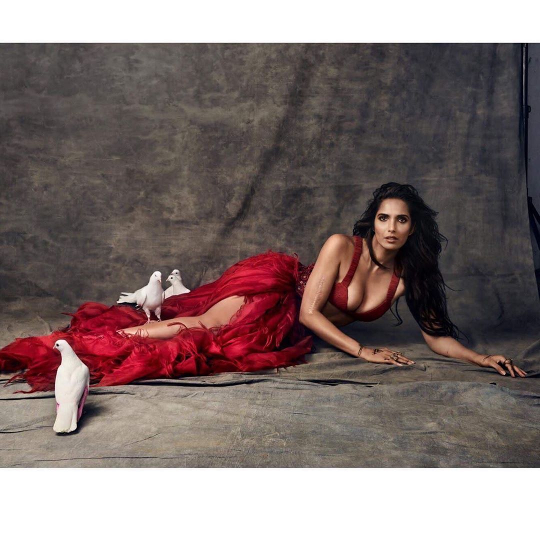 Padma Lakshmi Sexy & Topless 0044