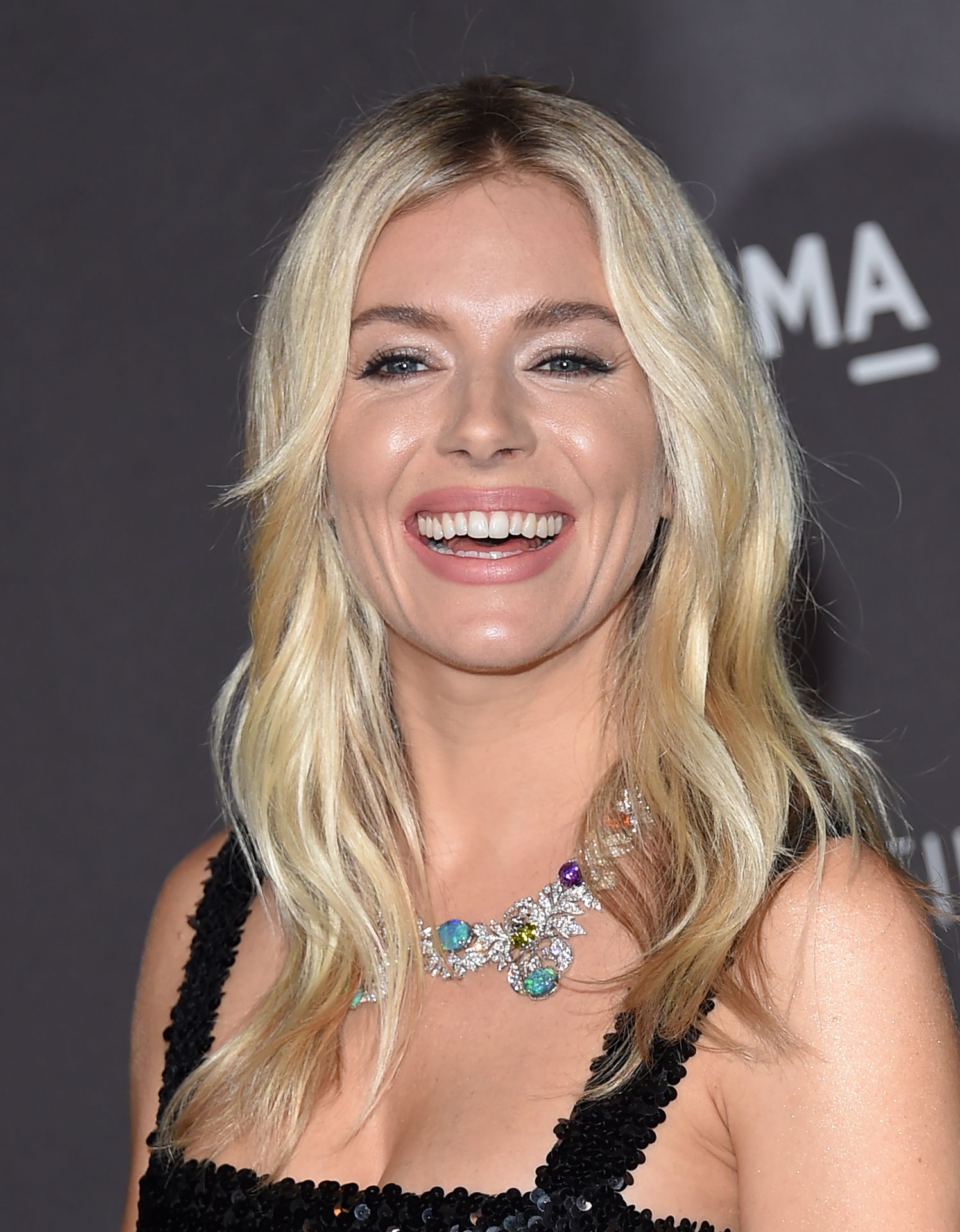 Sienna Miller Sexy 002