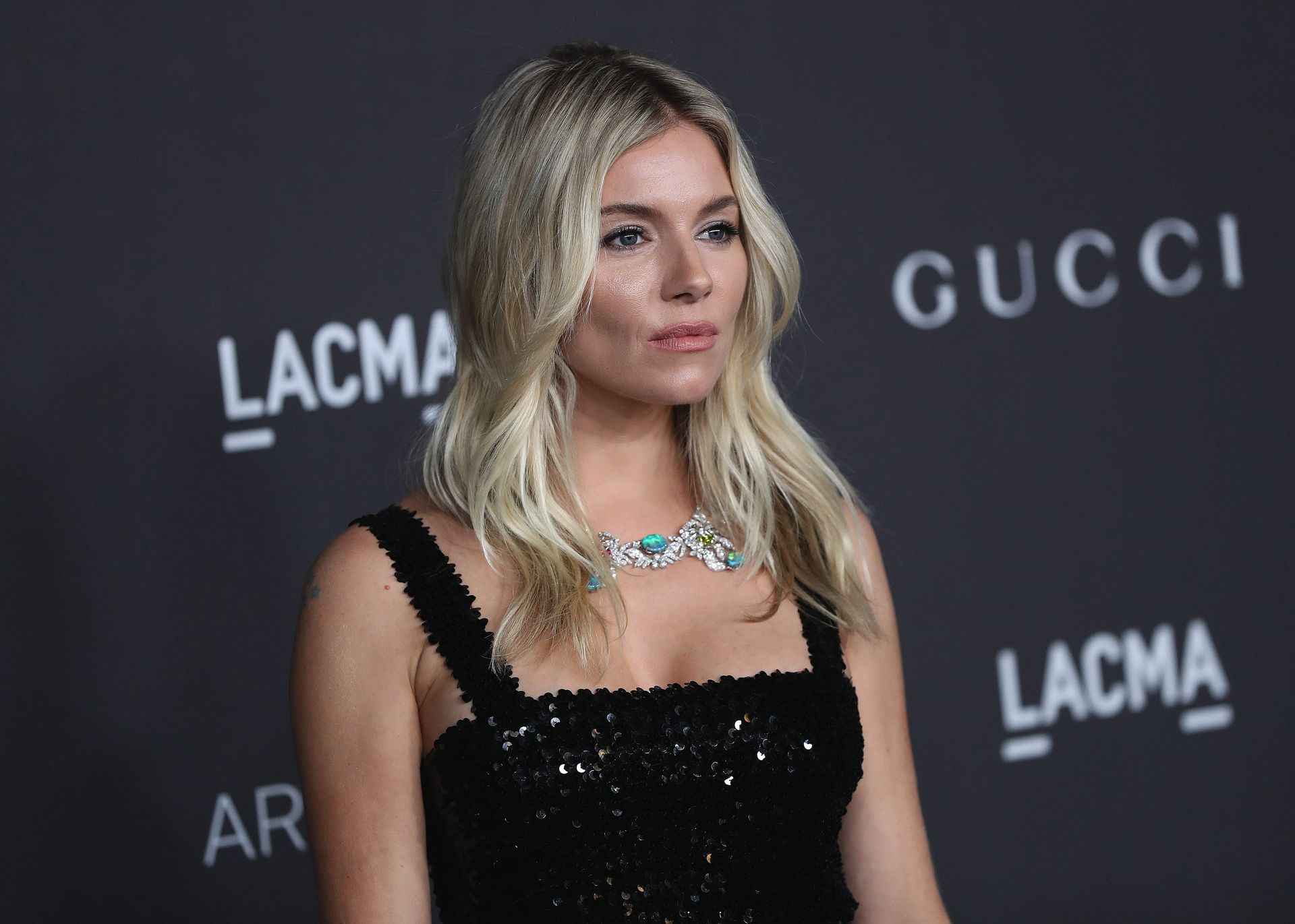 Sienna Miller Sexy 082