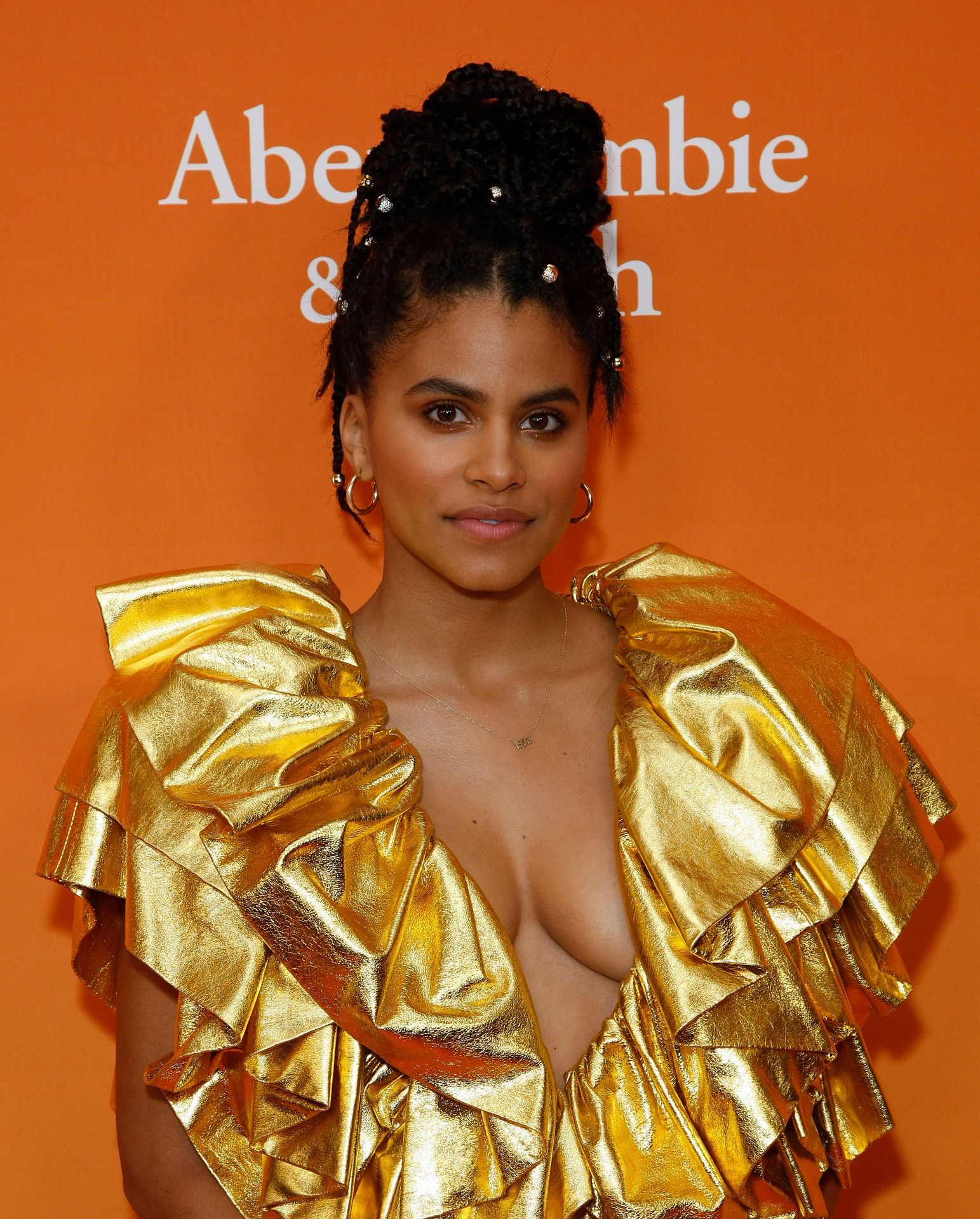 Zazie Beetz Braless 0002