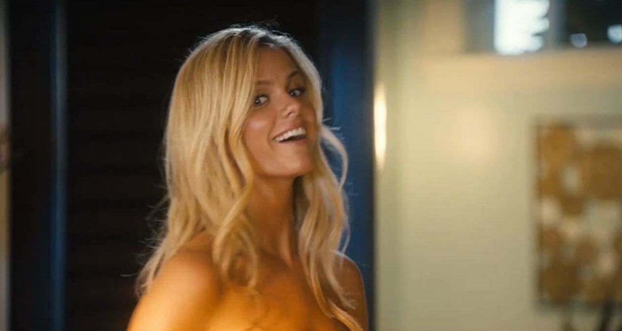 Brooklyn Decker Nude & Sexy 0012