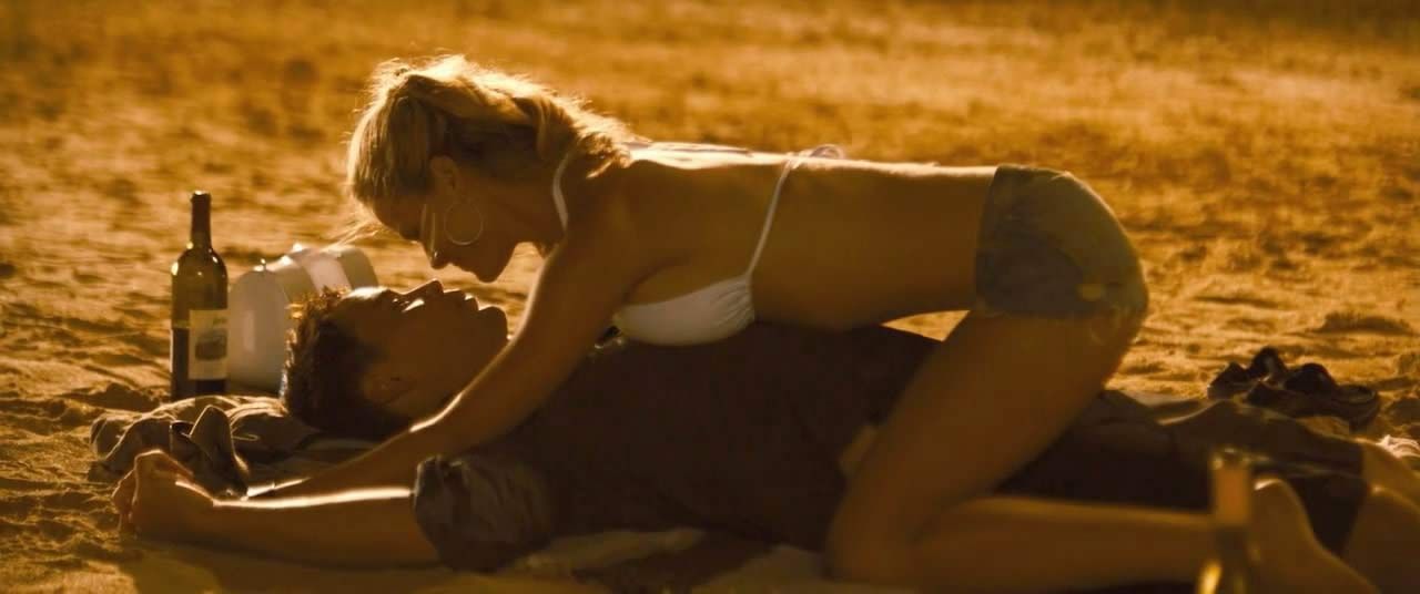 Brooklyn Decker Nude & Sexy 0063