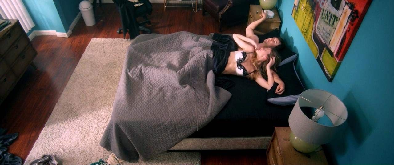 Brooklyn Decker Nude & Sexy 0078