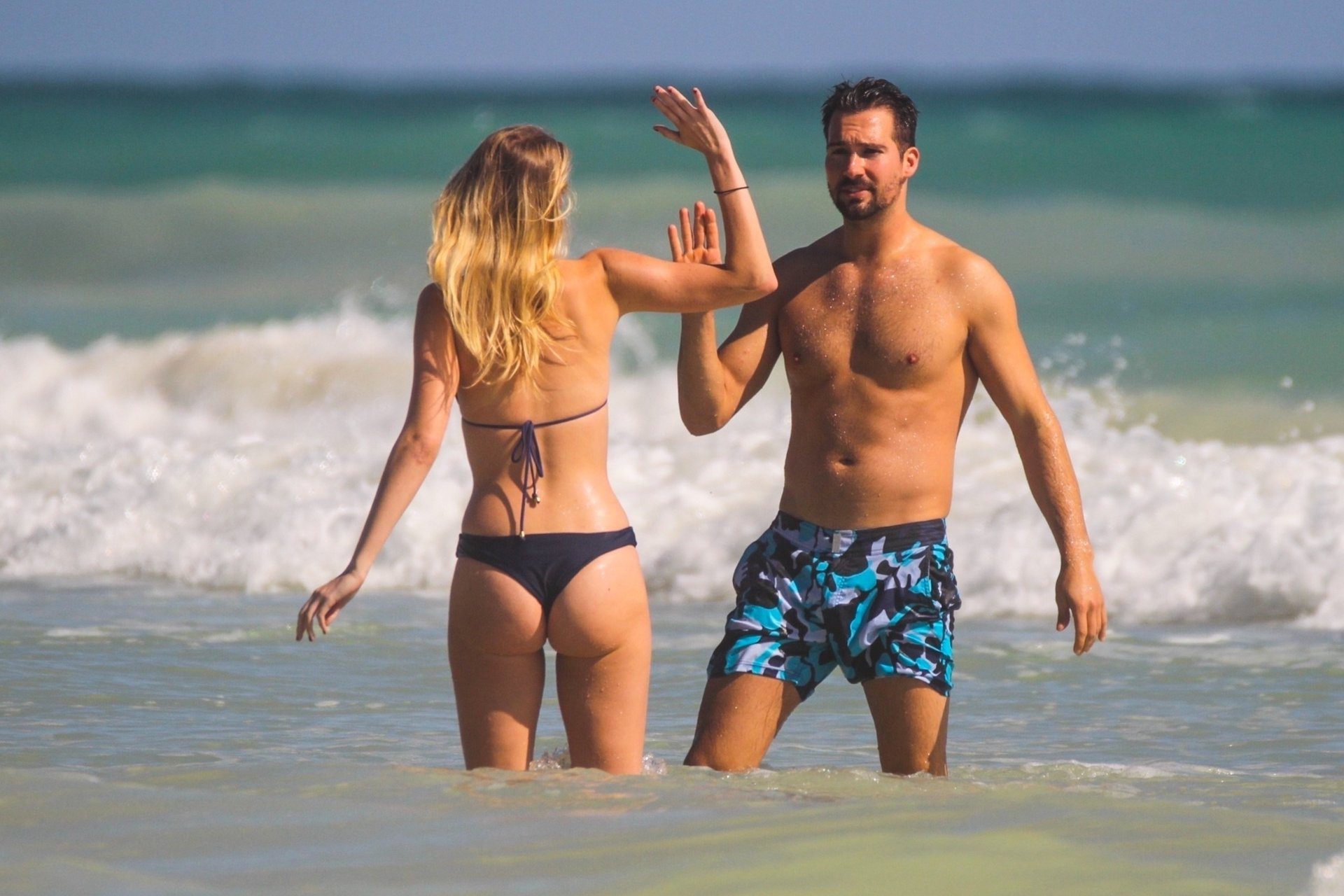 Caitlin Spears Sexy 0020