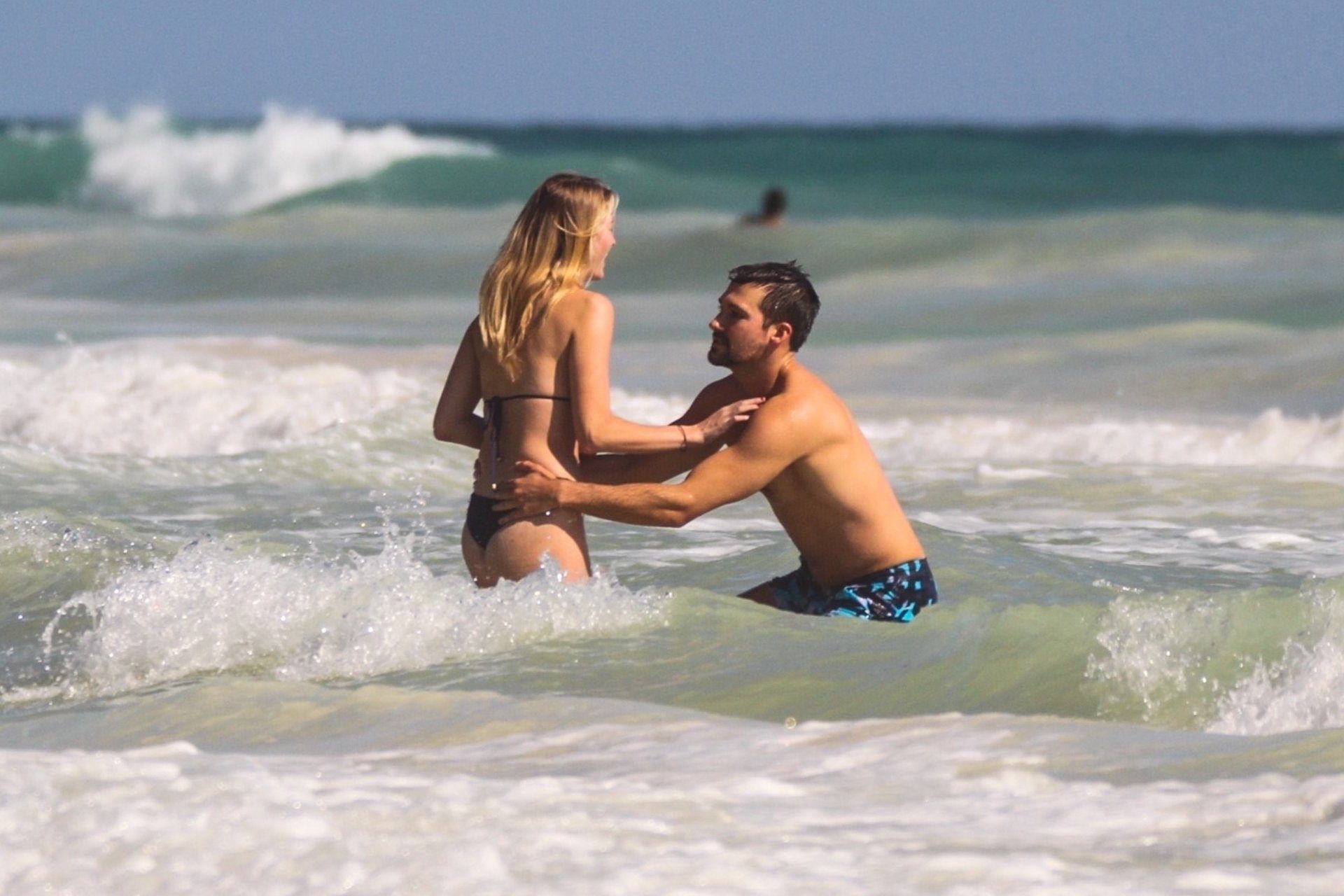 Caitlin Spears Sexy 0023