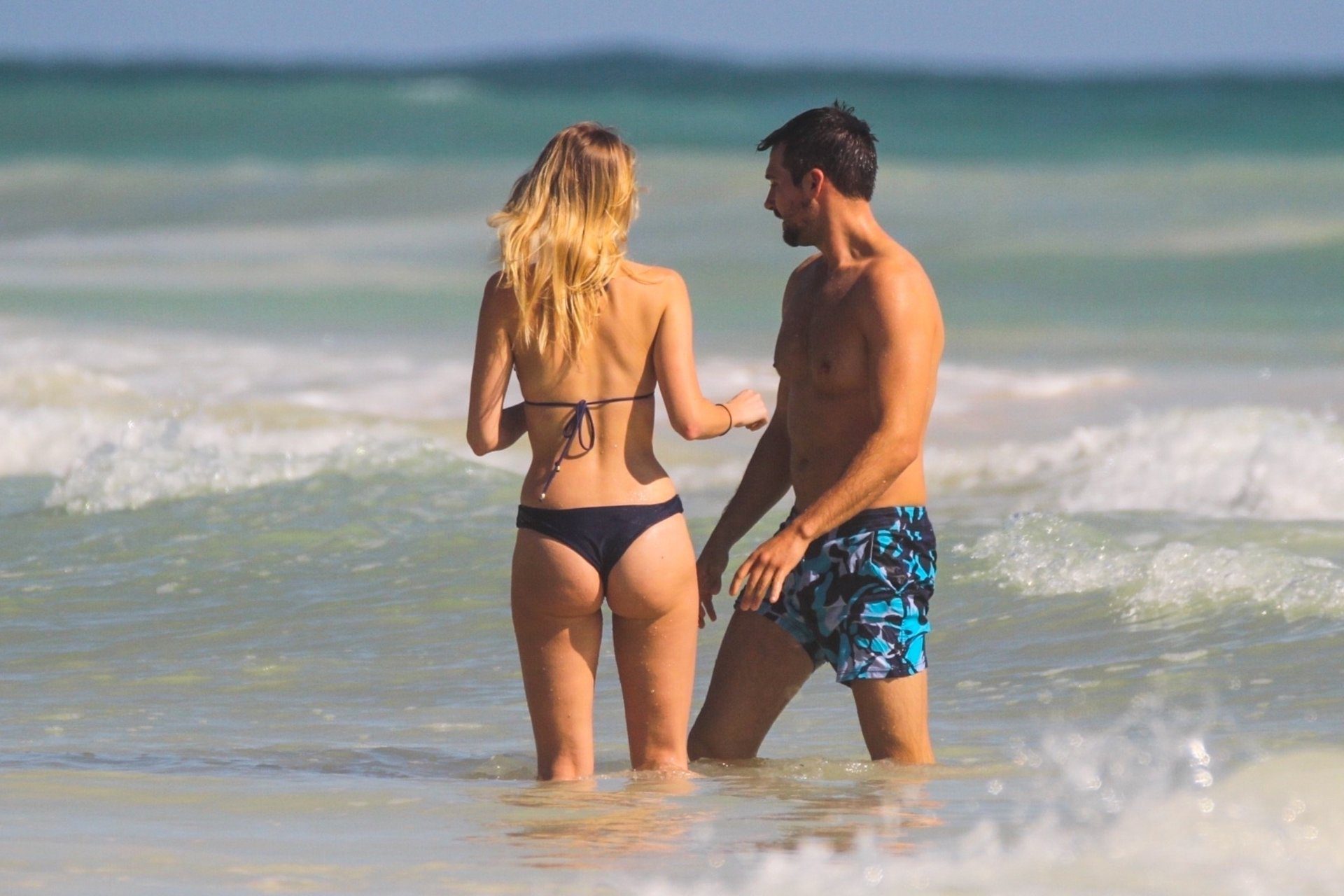 Caitlin Spears Sexy 0028