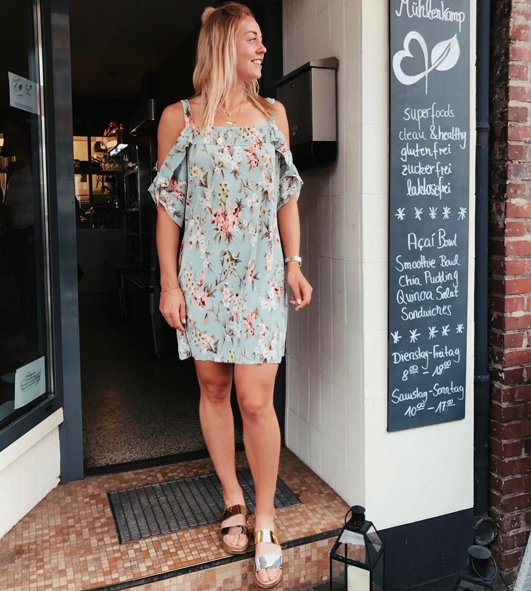 Carina Witthoeft Sexy 0023