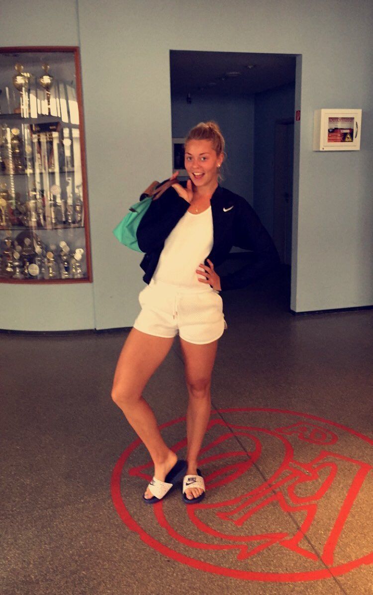 Carina Witthoeft Sexy 0036