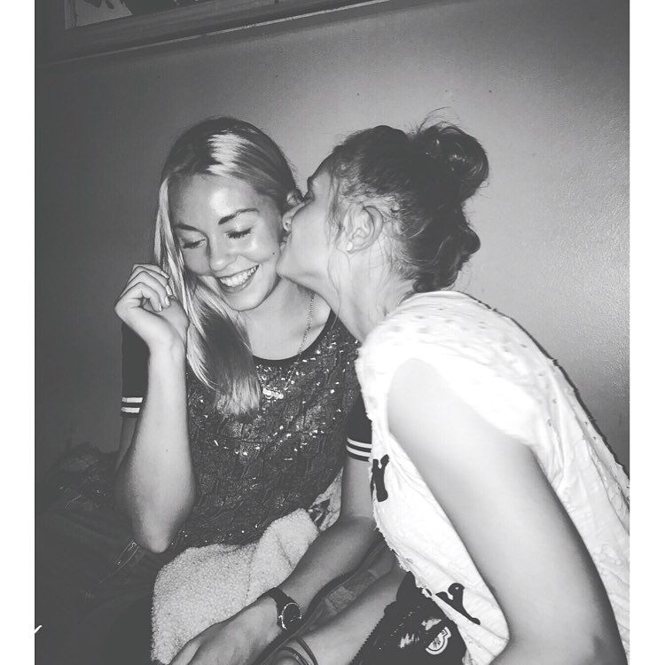 Carina Witthoeft Sexy 0043