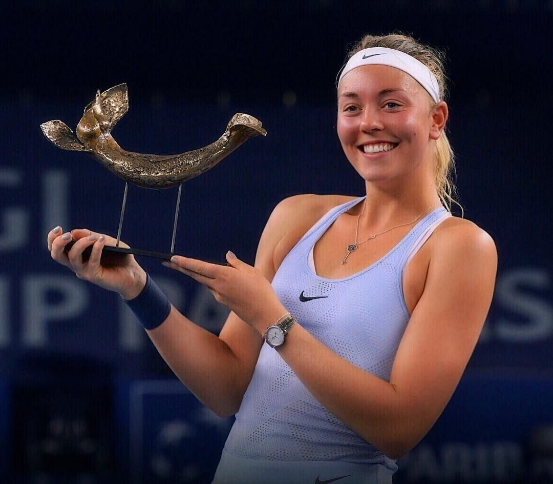 Carina Witthoeft Sexy 0087