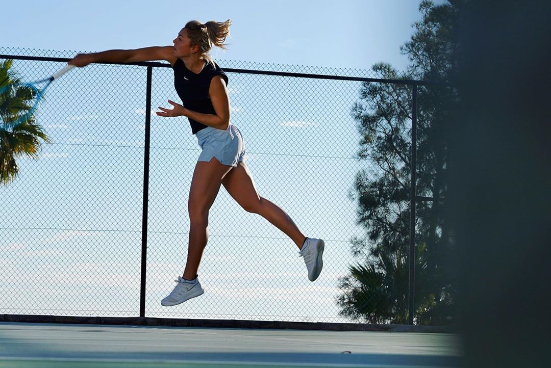 Carina Witthoeft Sexy 0130