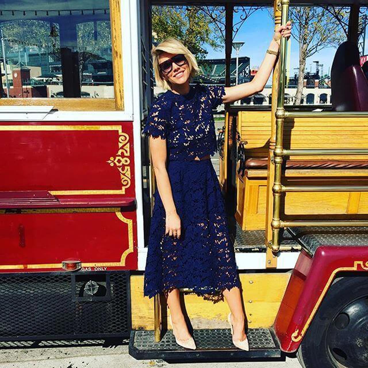 Charissa Thompson Nude & Sexy 0011