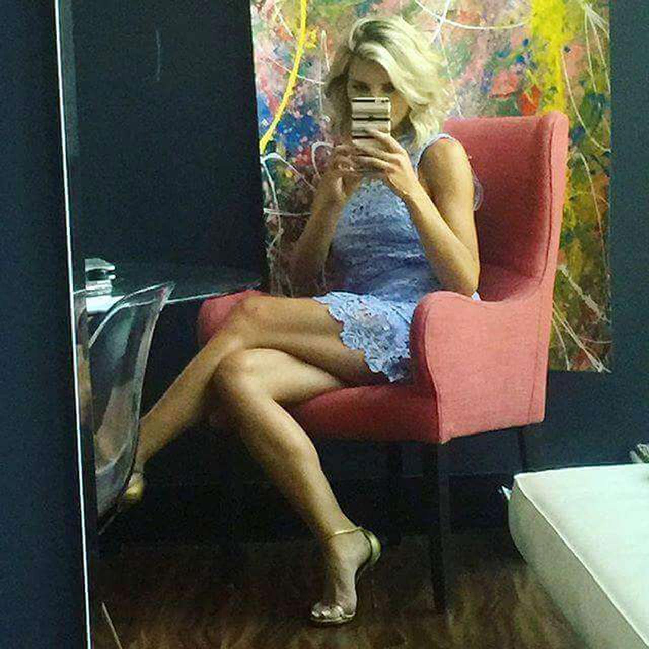 Charissa Thompson Nude & Sexy 0040