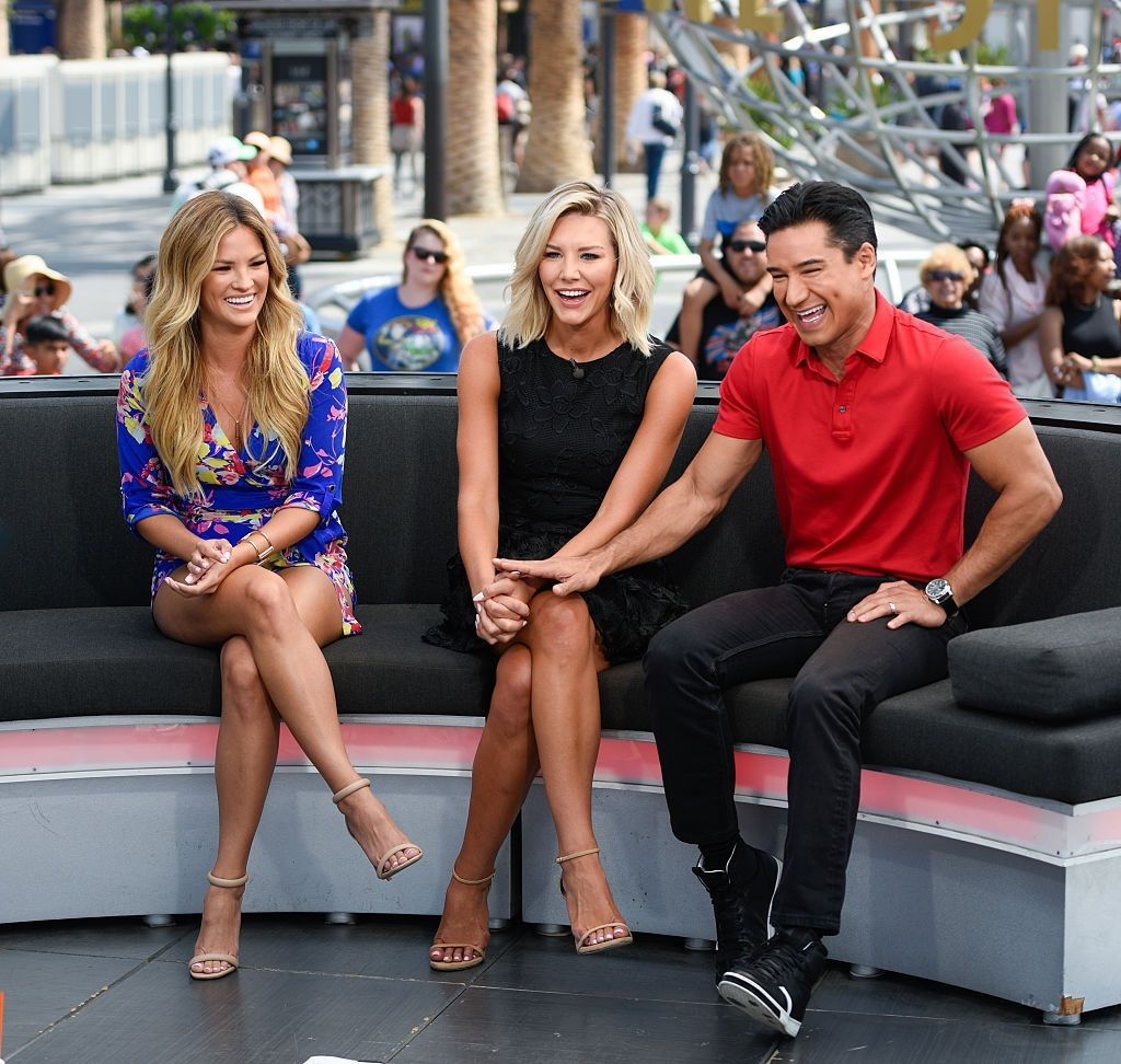 Charissa Thompson Nude & Sexy 0053