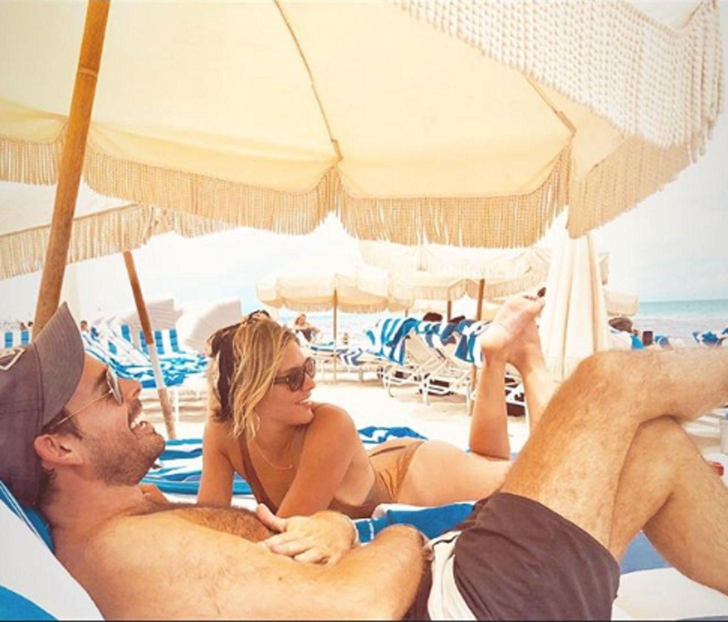 Charissa Thompson Nude & Sexy 0060