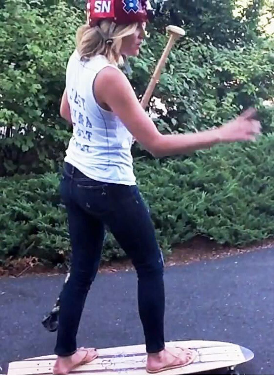 Charissa Thompson Nude & Sexy 0066