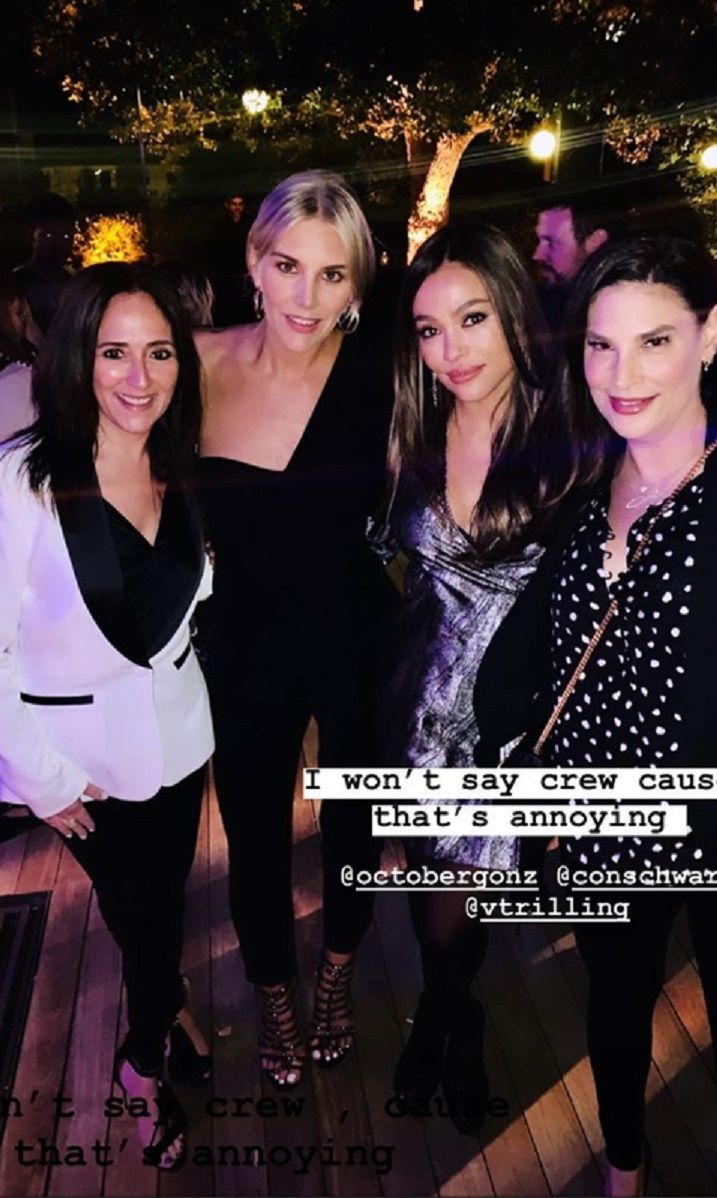 Charissa Thompson Nude & Sexy 0101