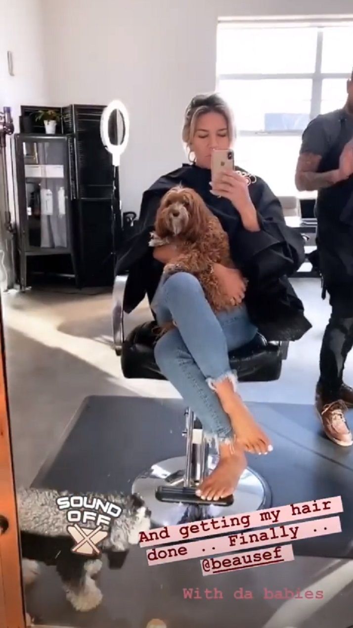 Charissa Thompson Nude & Sexy 0111