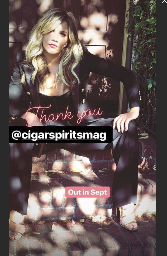 Charissa Thompson Nude & Sexy 0117